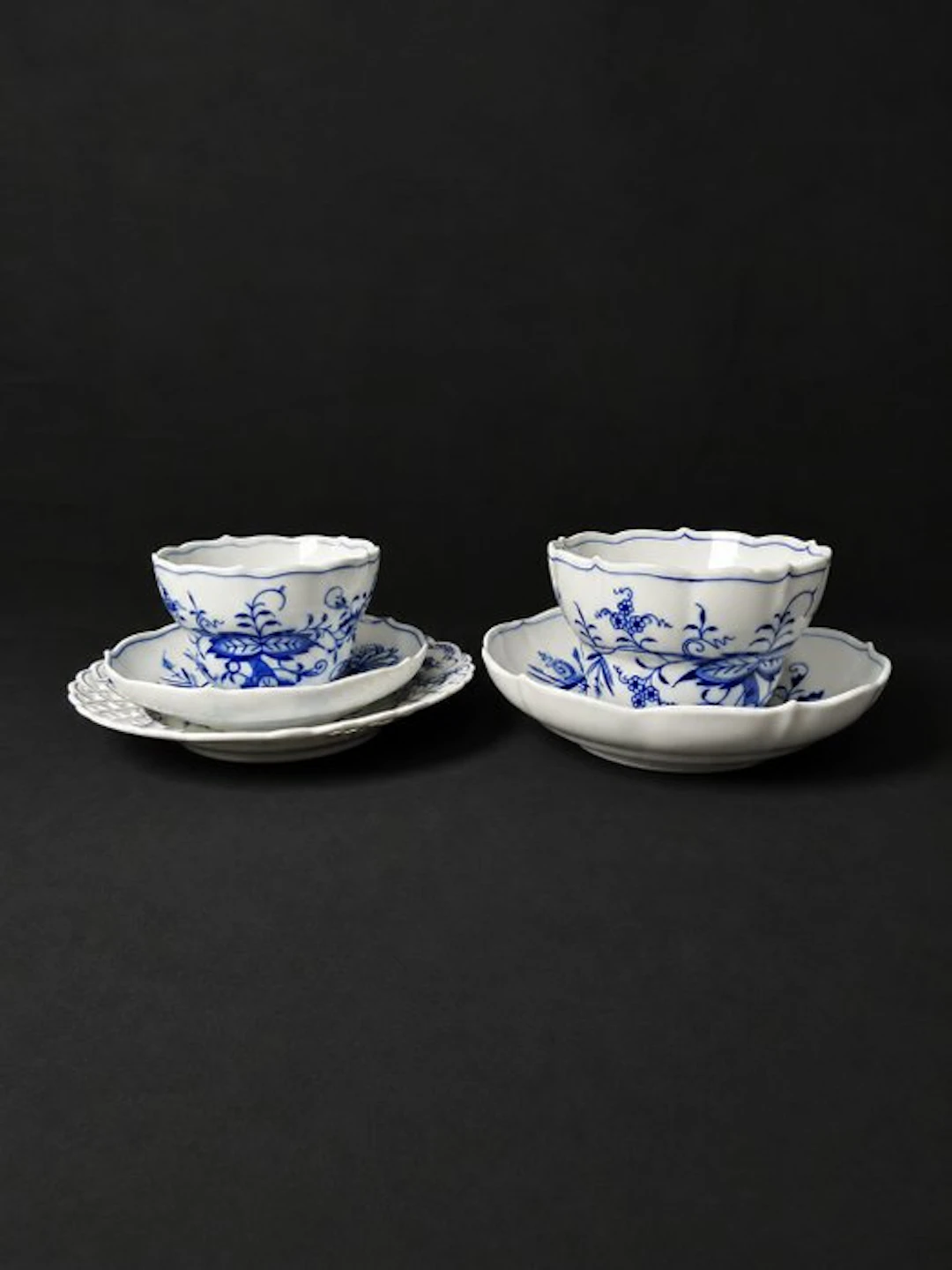 Meissen - Cipolla blu - 2 tazze grandi con piattini - XX...