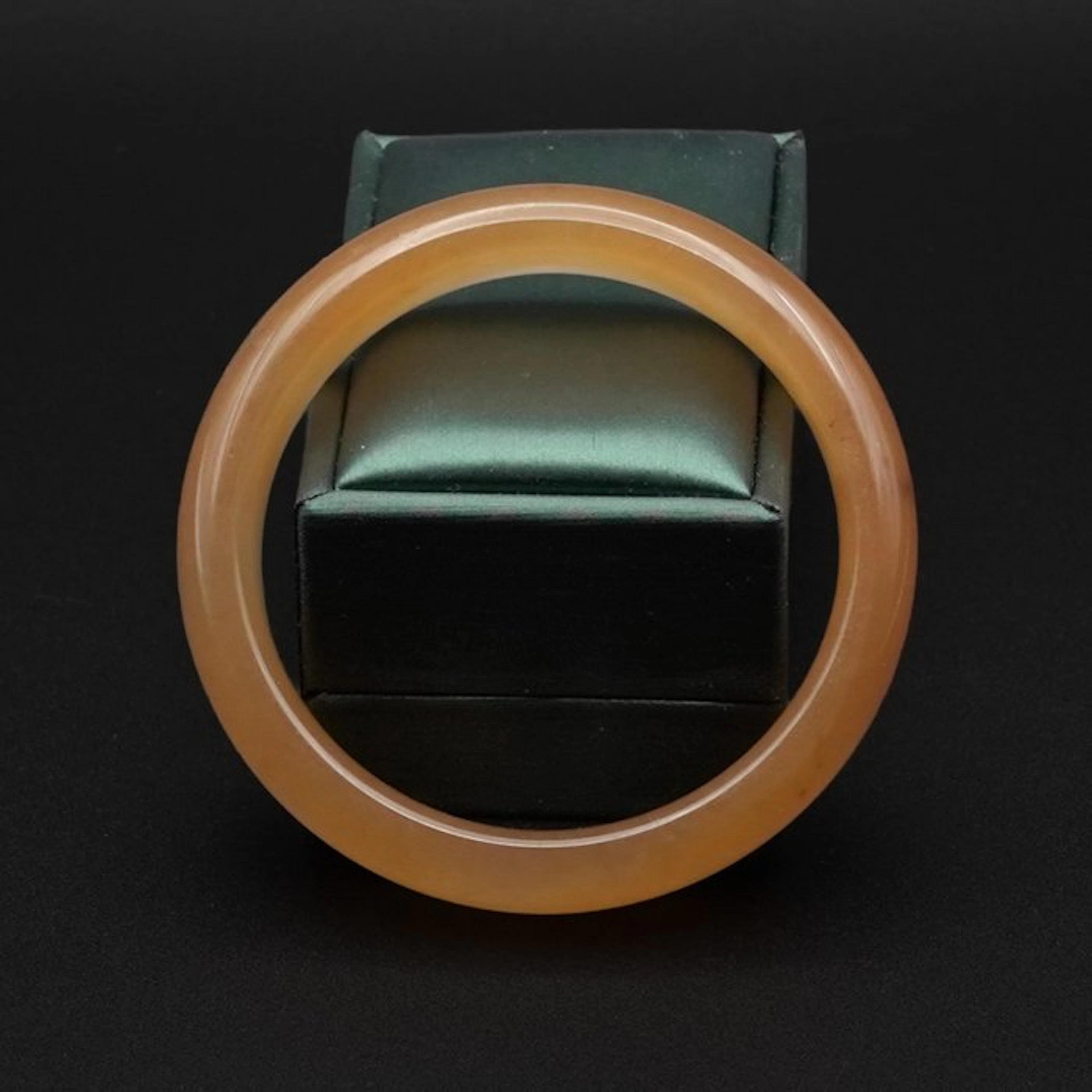 Natural Nephrite Yellow Jade Bangle - Polished Honey-Tone Bracelet