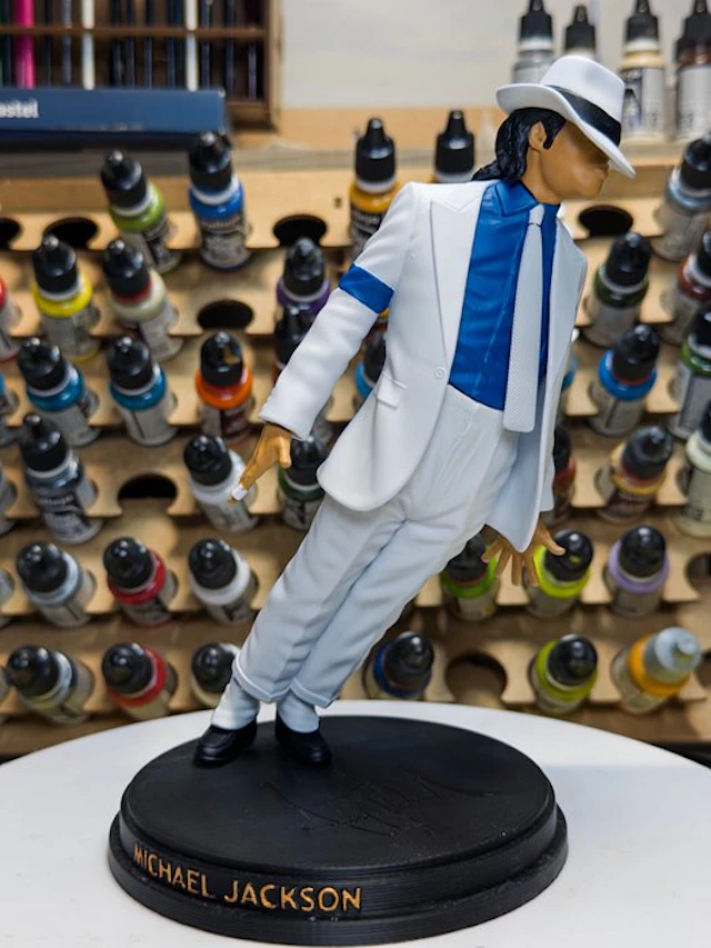 Figure - Michael Jackson - Smooth Criminal - Resin, Hand Paint