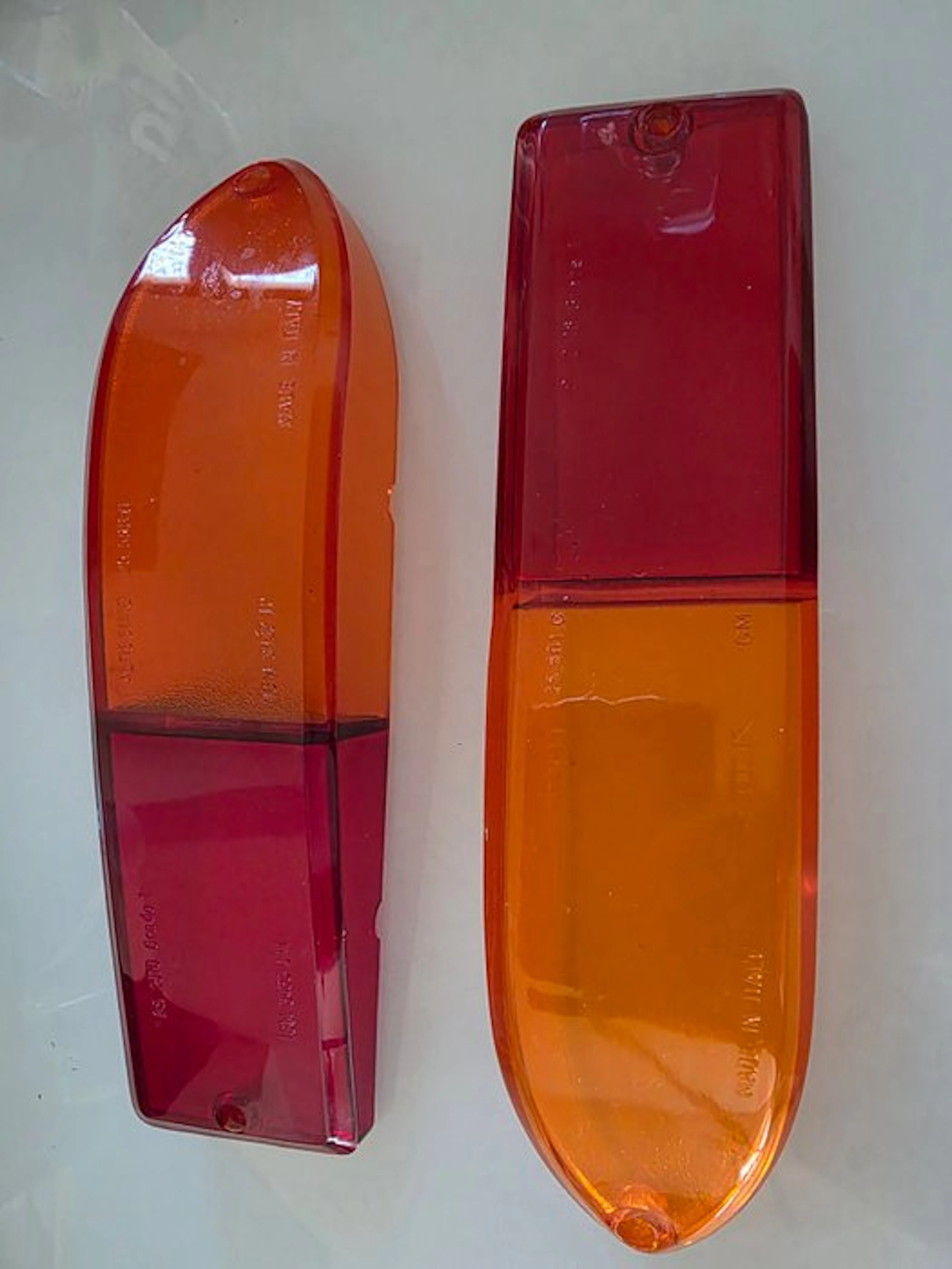 Ferrari 330 275 GTS rear taillight lenses - Ferrari - new...