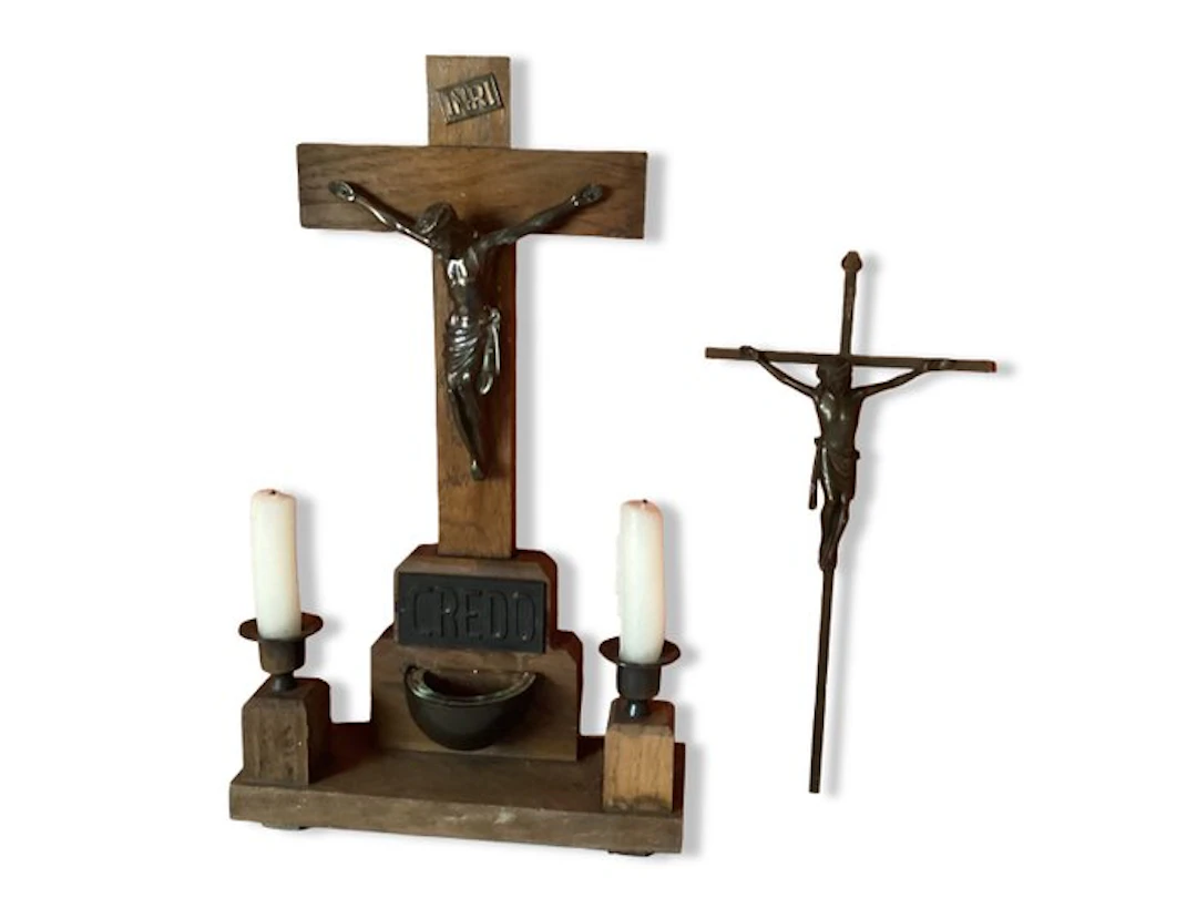 Antique inspired Crucifix (2) - Wood