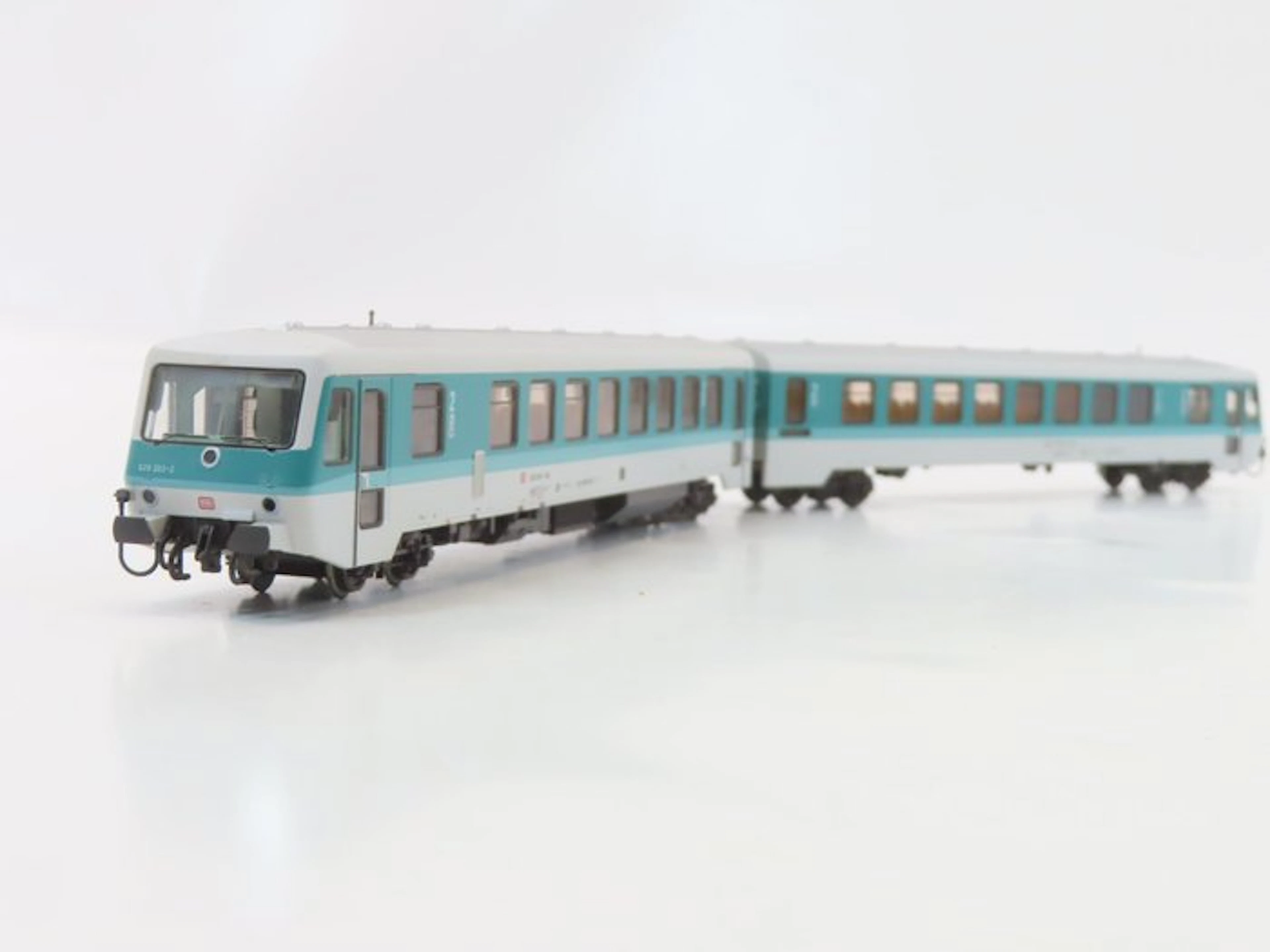 Märklin H0 - 3376 - Train unit (1) - Two-car diesel multiple unit BR 628 - DB