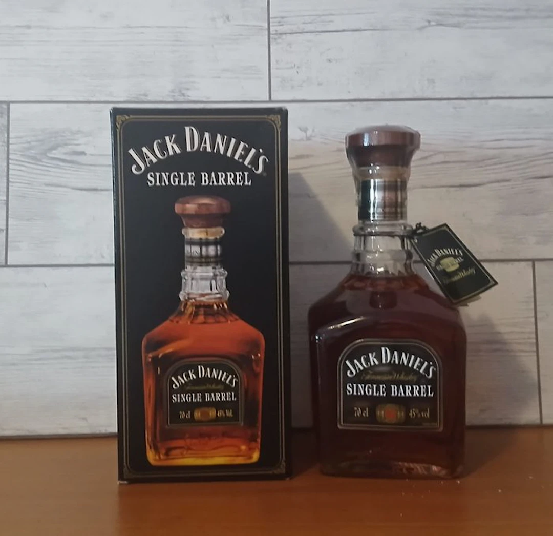 Jack Daniel's Single Barrel - b. 2004 - 70cl