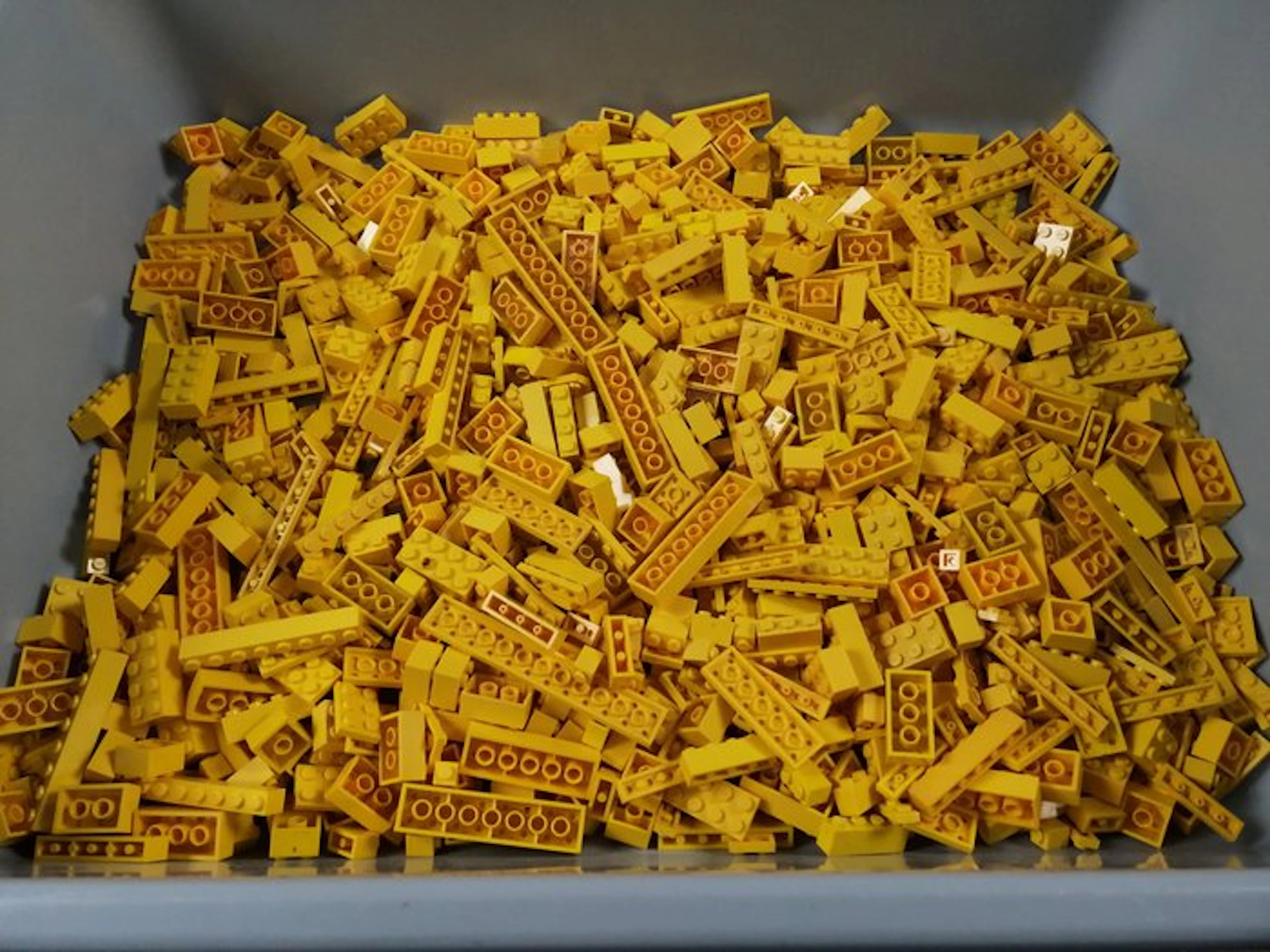 LEGO - geen serie - 02 Partij van 1000 gele bouwstenen - 1980-1990