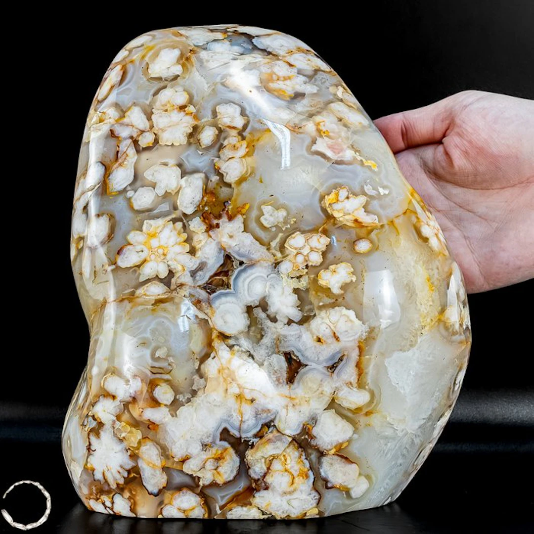 Breathtaking flower-agate freeform from Madagascar – 6.9...