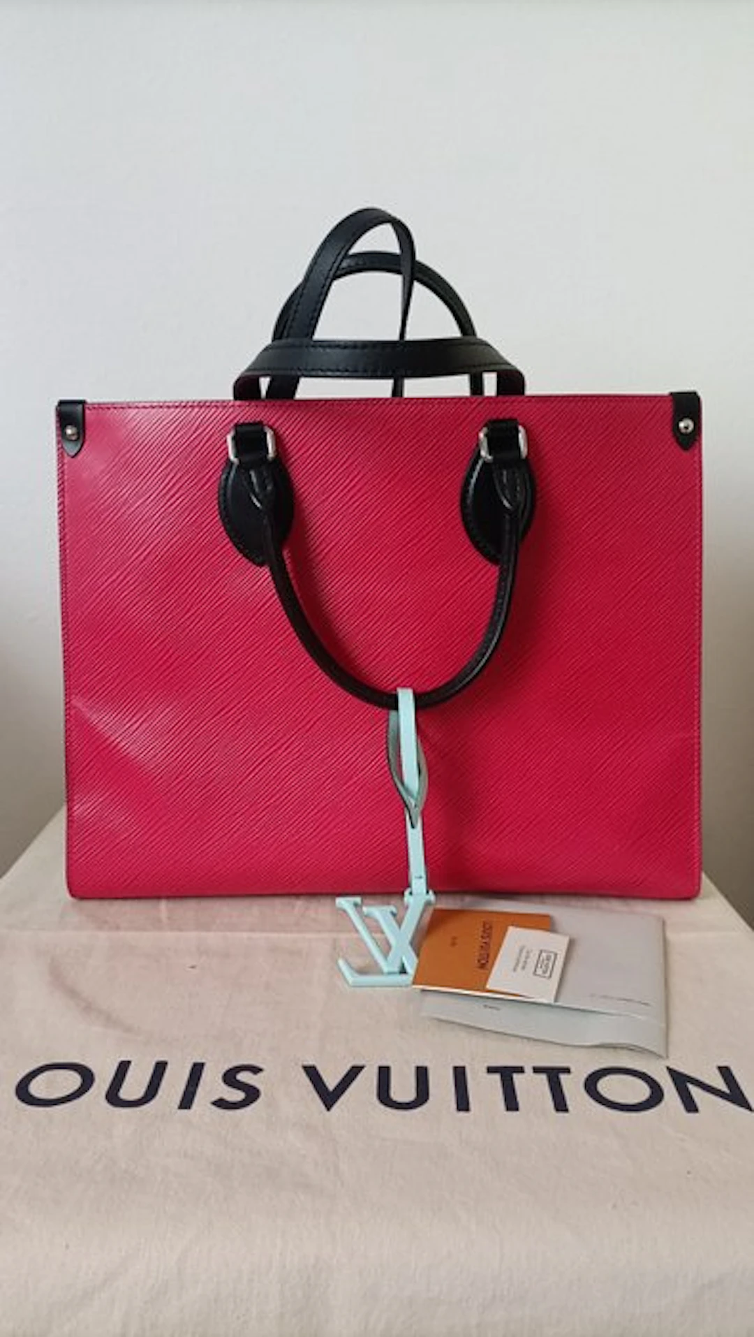 Louis Vuitton - Onthego MM - Shoulder bag