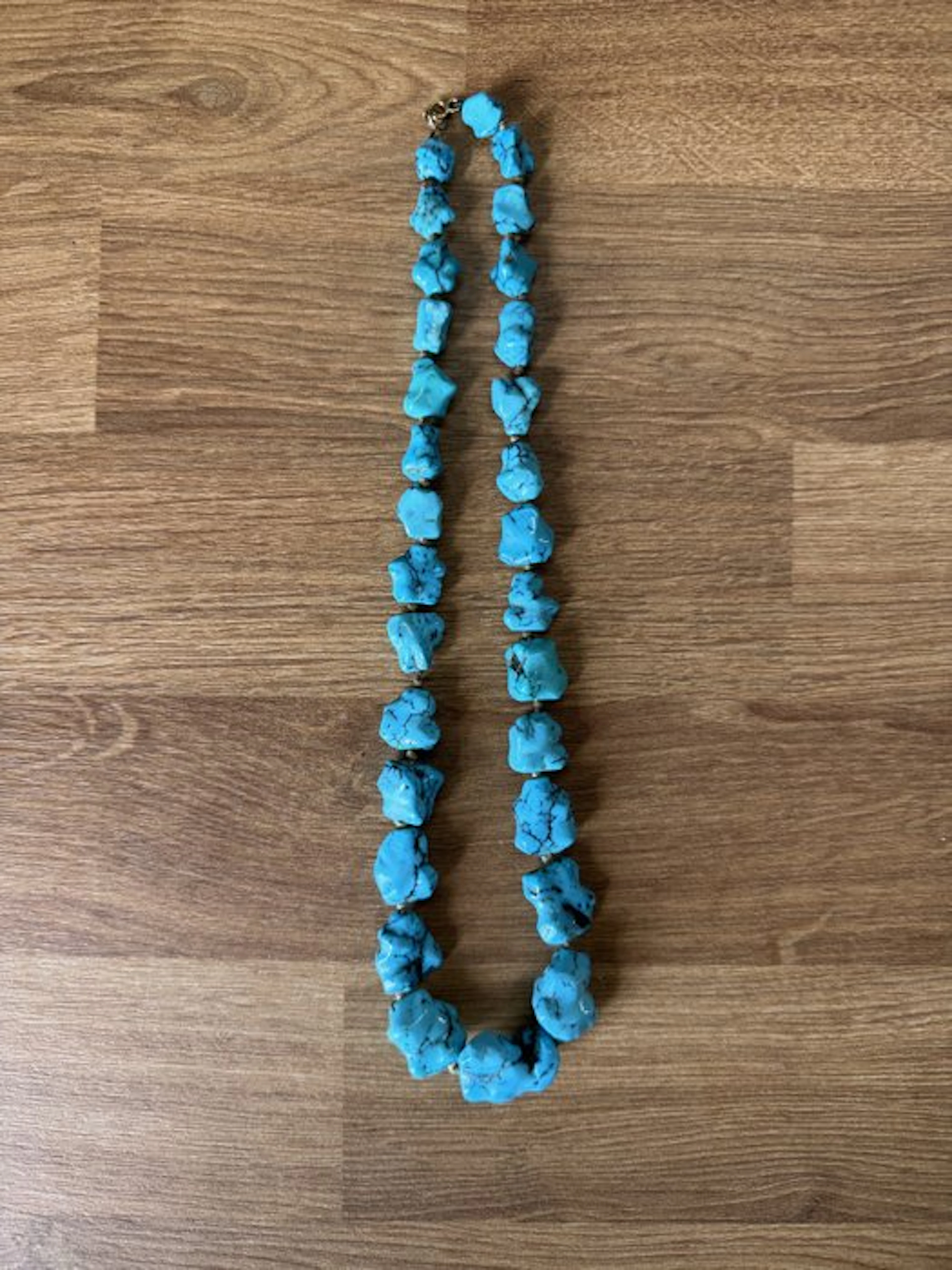 Metal - Necklace - dyed howlite nuggets