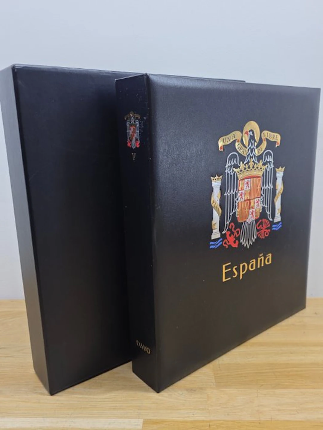 Spain 2009/2012 - Collection in a Davo album with cassette