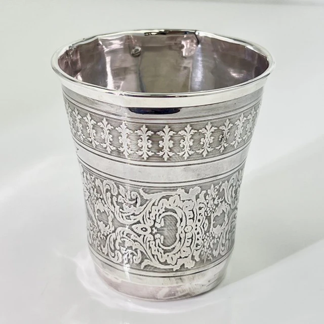 Cup - Louis XVI and Renaissance Revival - .950 silver - 19th-century French