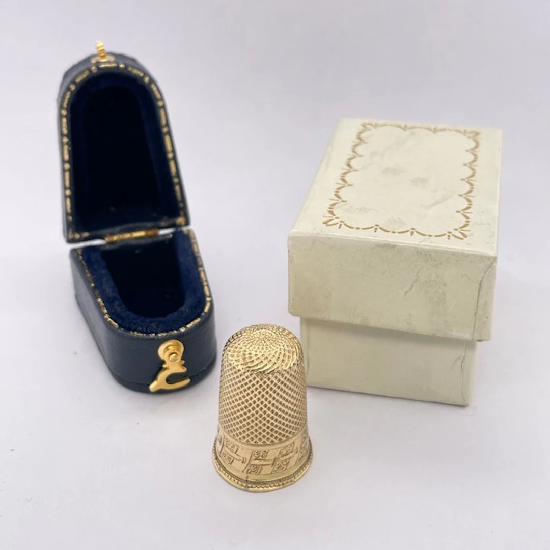 Thimble Antique - Antique Gold Thimble