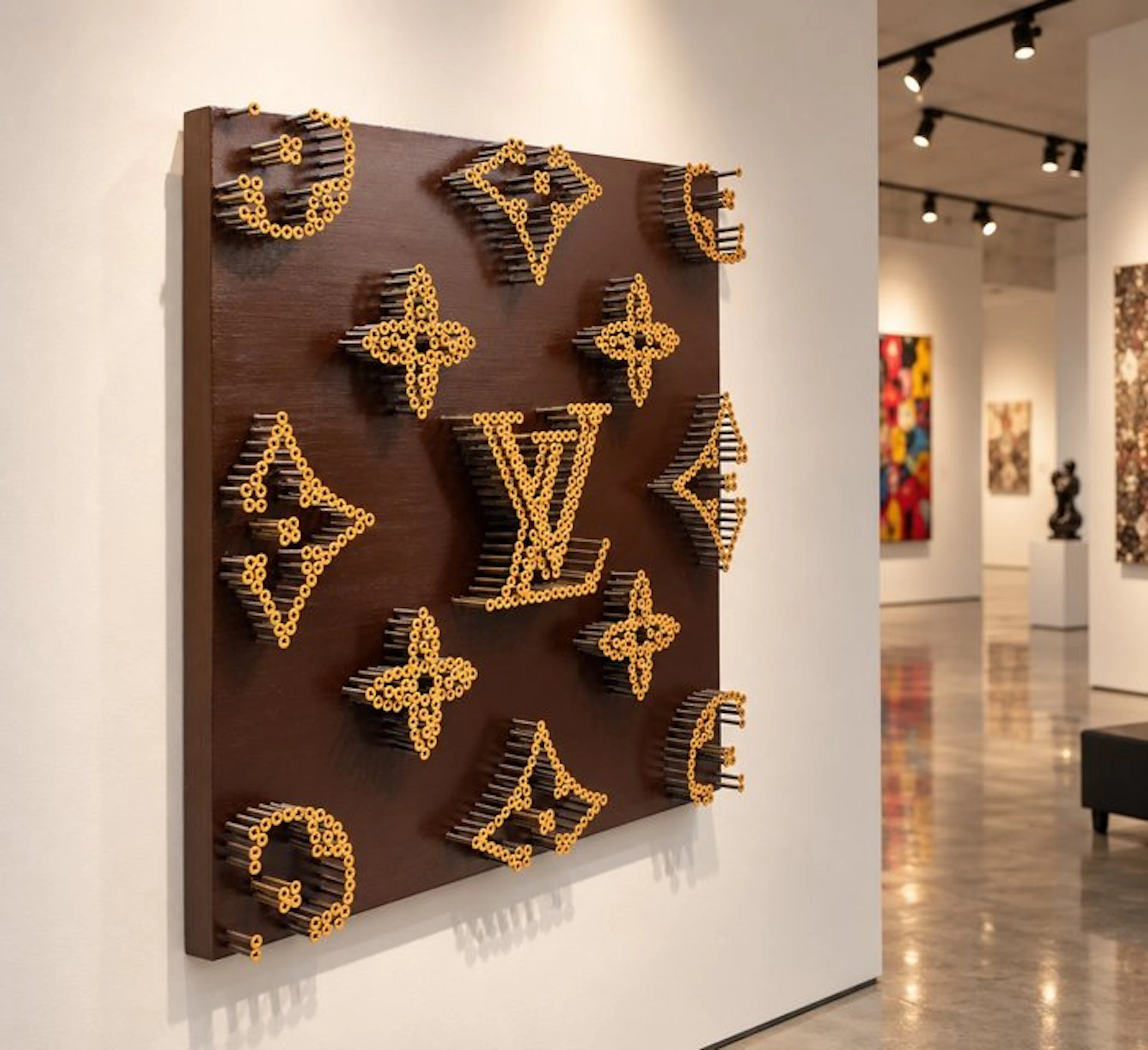 Alessandro Padovan - XL LOUIS VUITTON (Screw Art)
