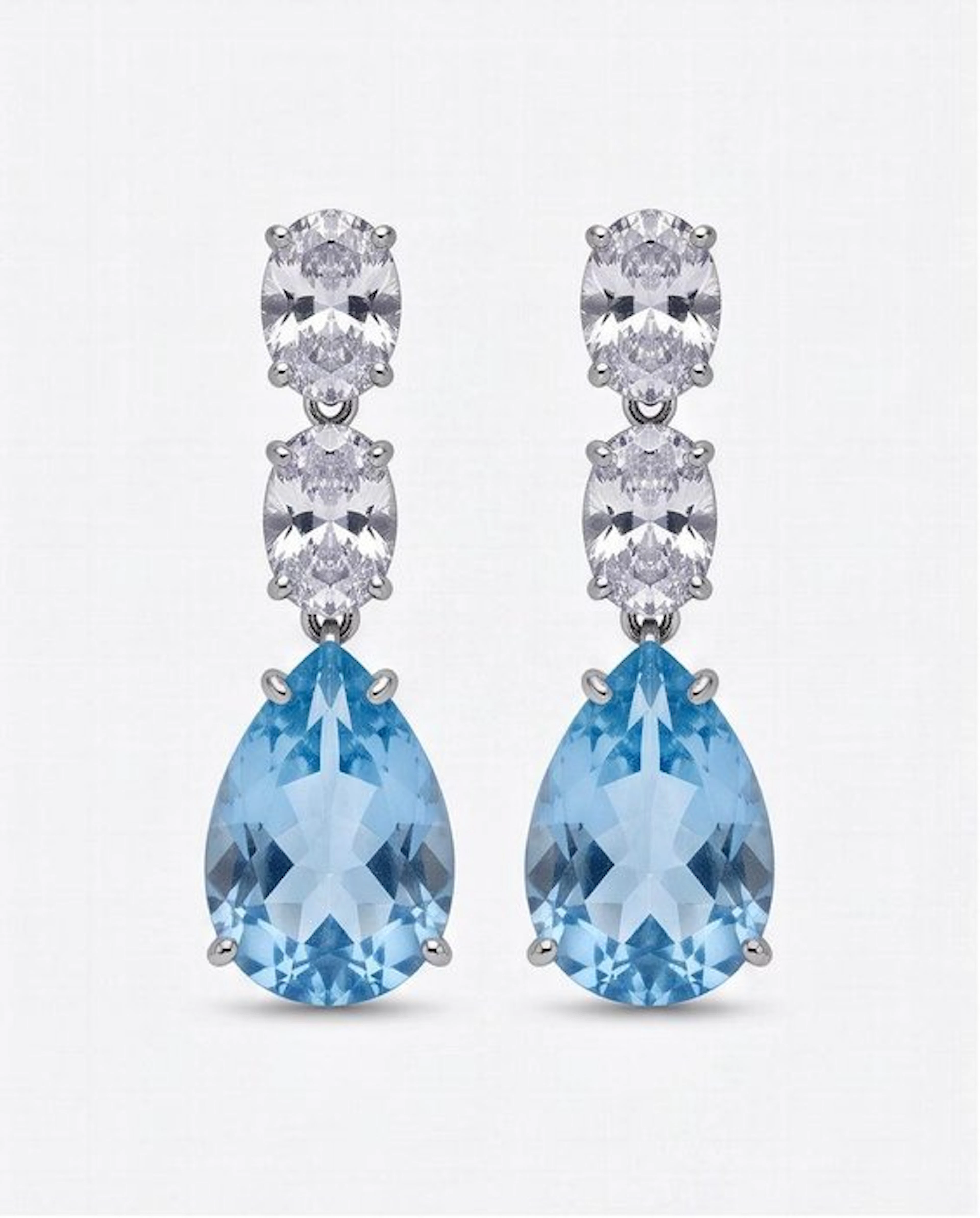 No reserve price - Earrings Silver Topaz - 10.5ct - New