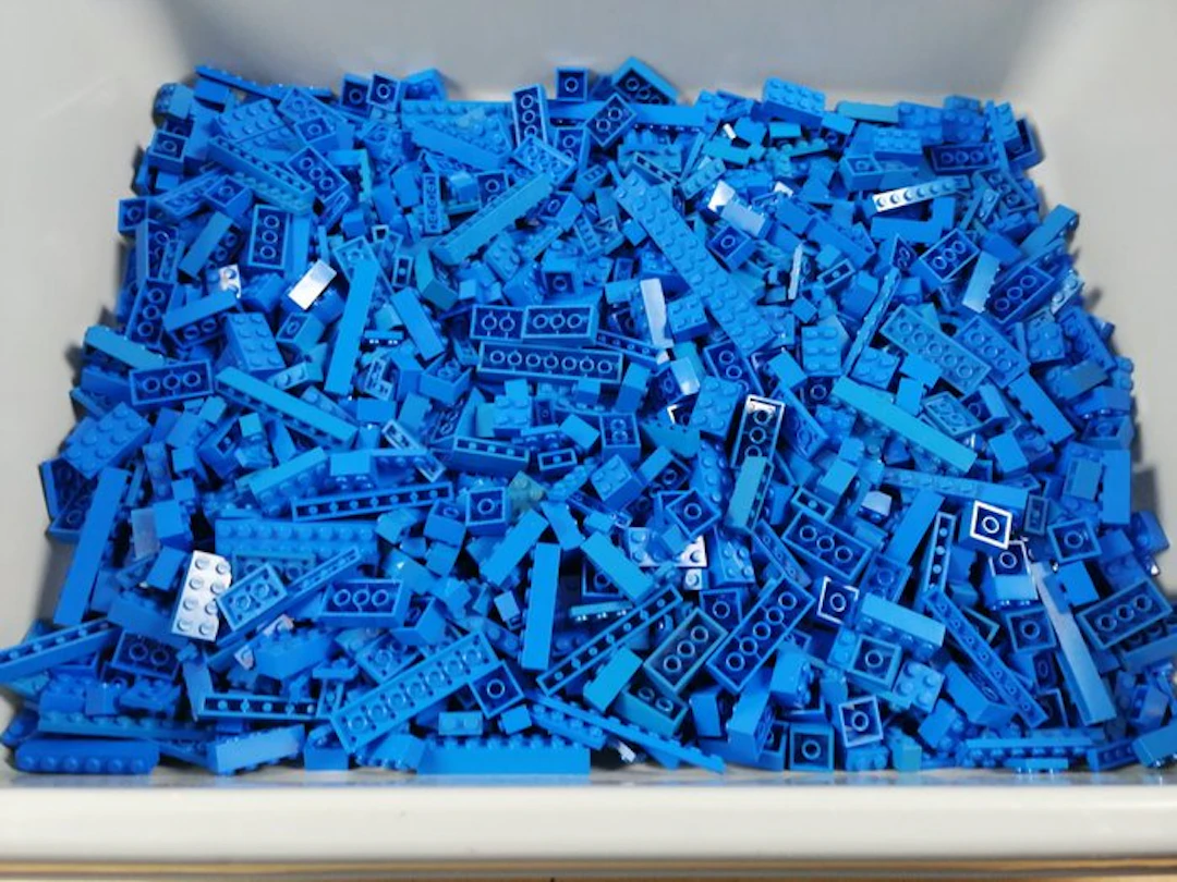 LEGO - geen serie - 01. Partij van 1000 blauwe bouwstenen - 1980-1990