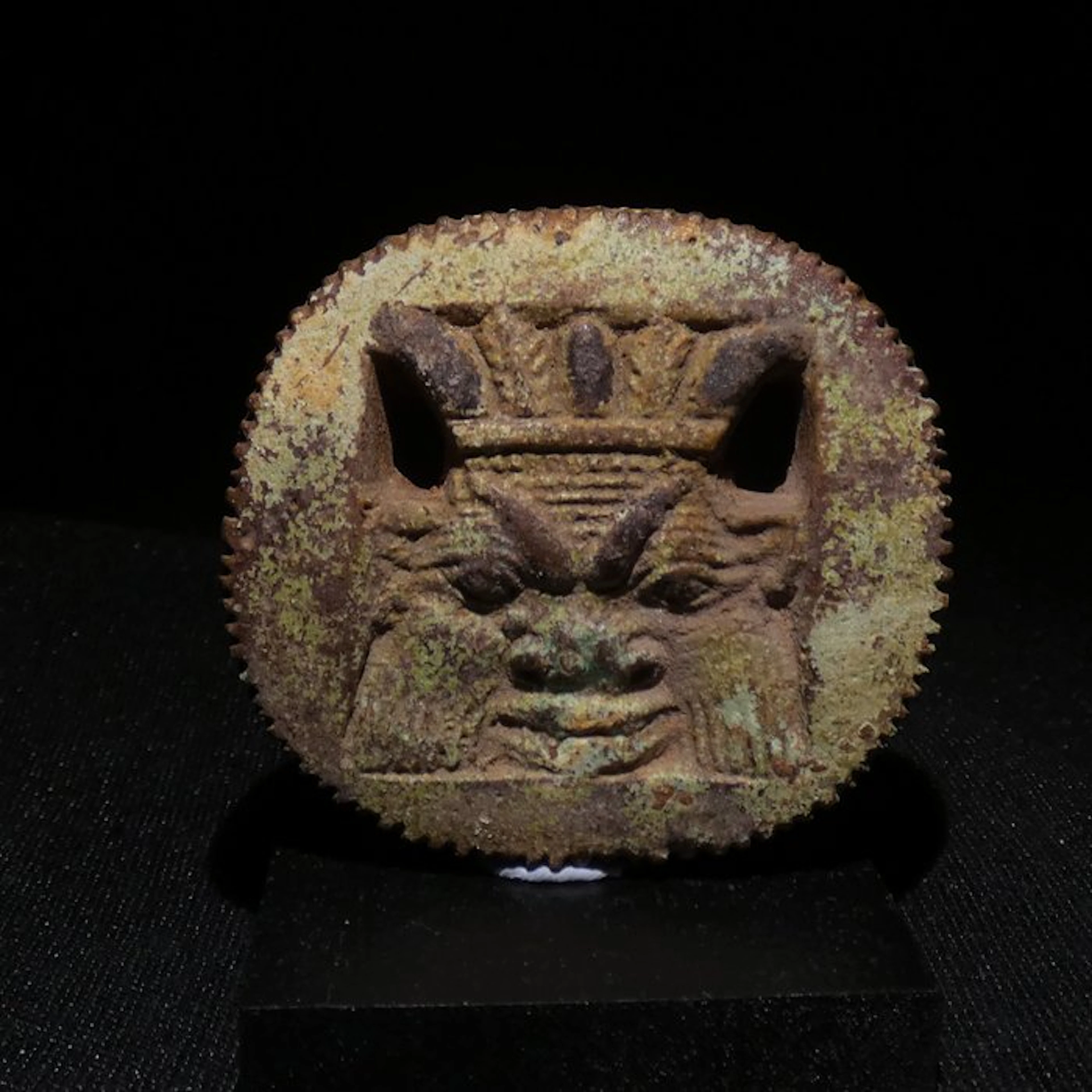 Ancient Egyptian Faience Bes amulet. 4,6 cm L. 664 - 332 BC