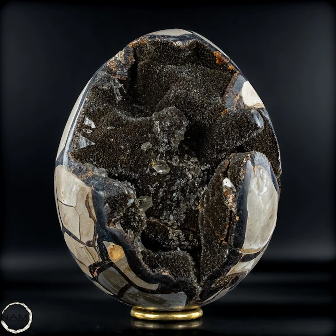 Natural septarian nodules in an egg shape – Powerful earth structure- 3552.19 g