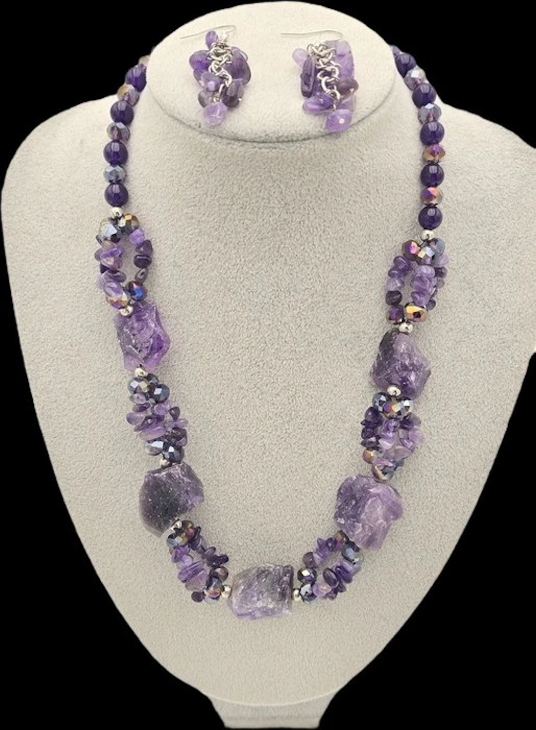Elegant set of natural amethyst necklace and earrings of...