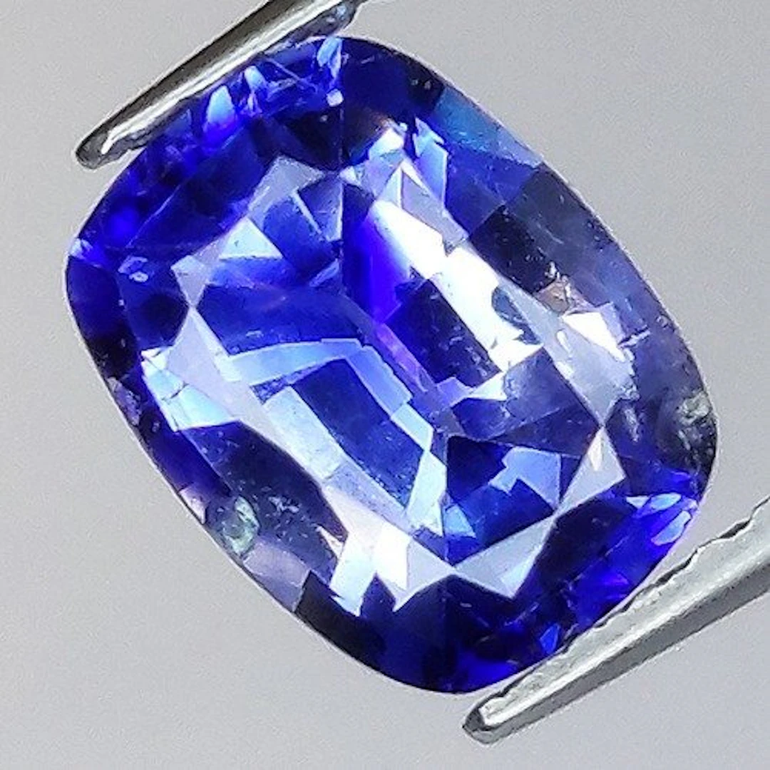 1 pcs Blue Sapphire - 1.49 ct - Antwerp Laboratory for Gemstone Testing (ALGT)