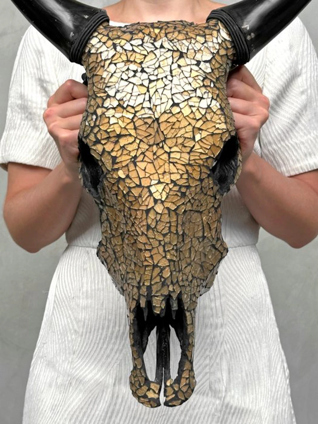 NO RESERVE PRICE - Stunning Cow Skull with glass mosaic...