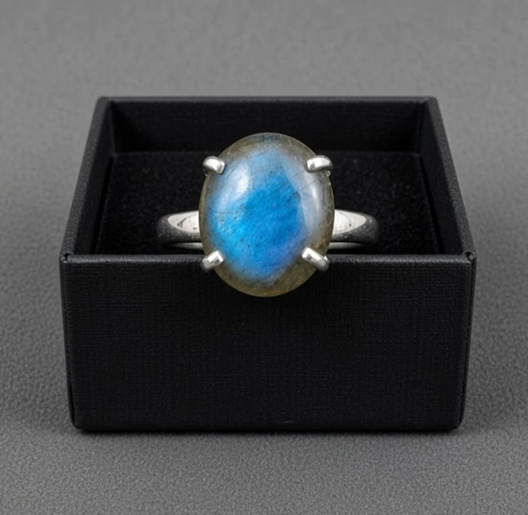 Labradorite ring of fine quality