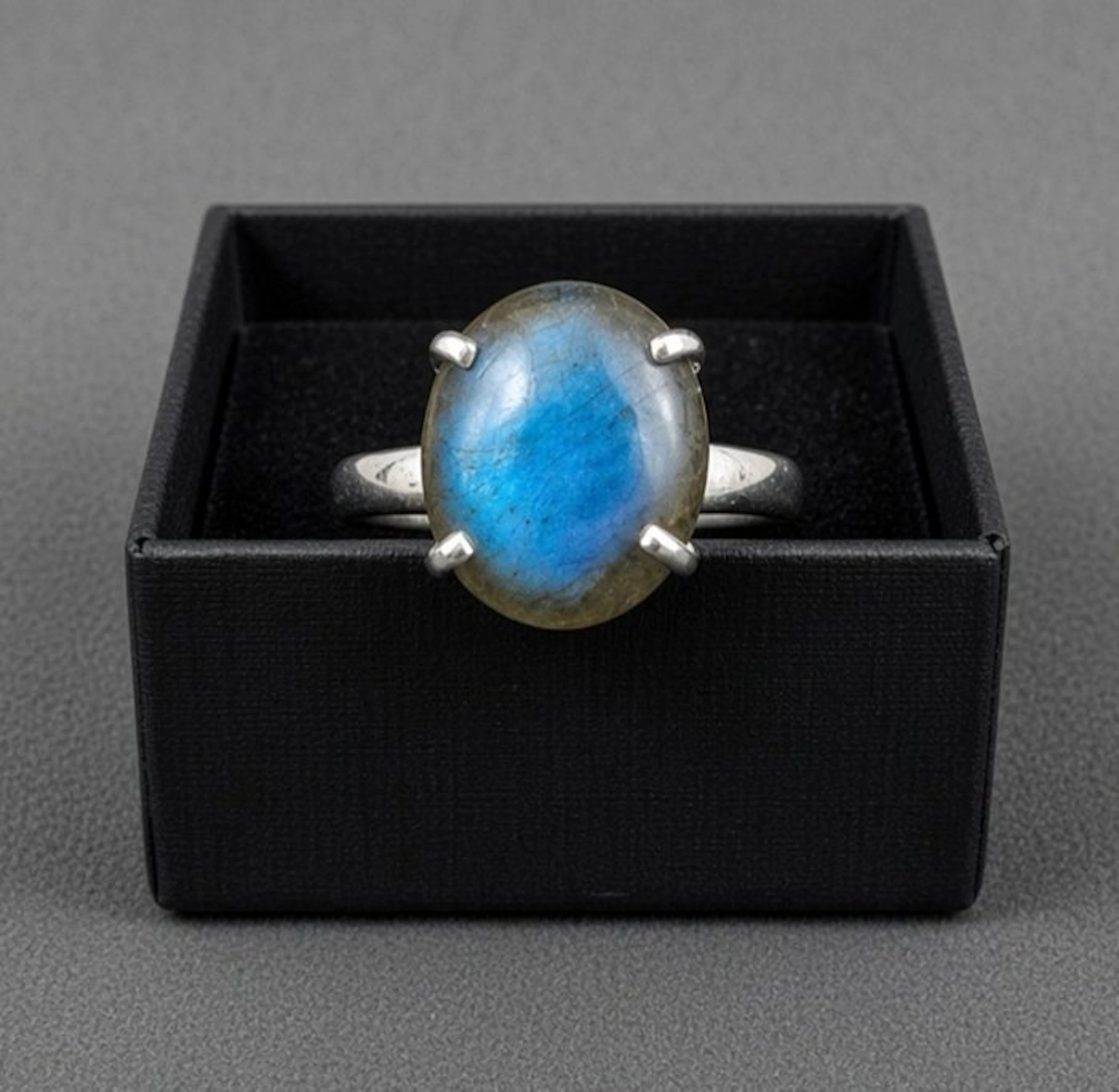 Labradorite ring of fine quality
