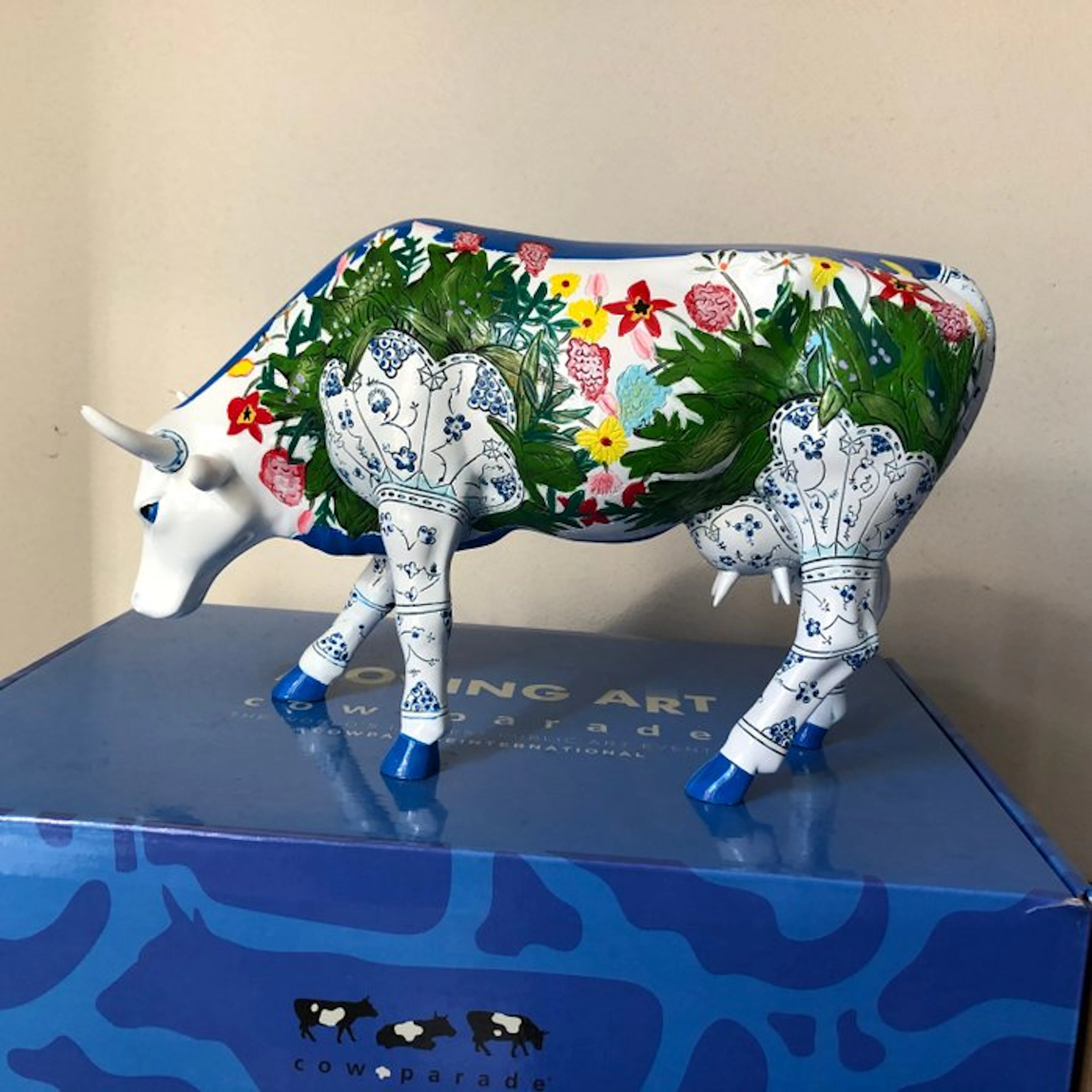 Cow Parade. Cowparade. Muuu Selmalet. Large. - Figurine - Polyresin