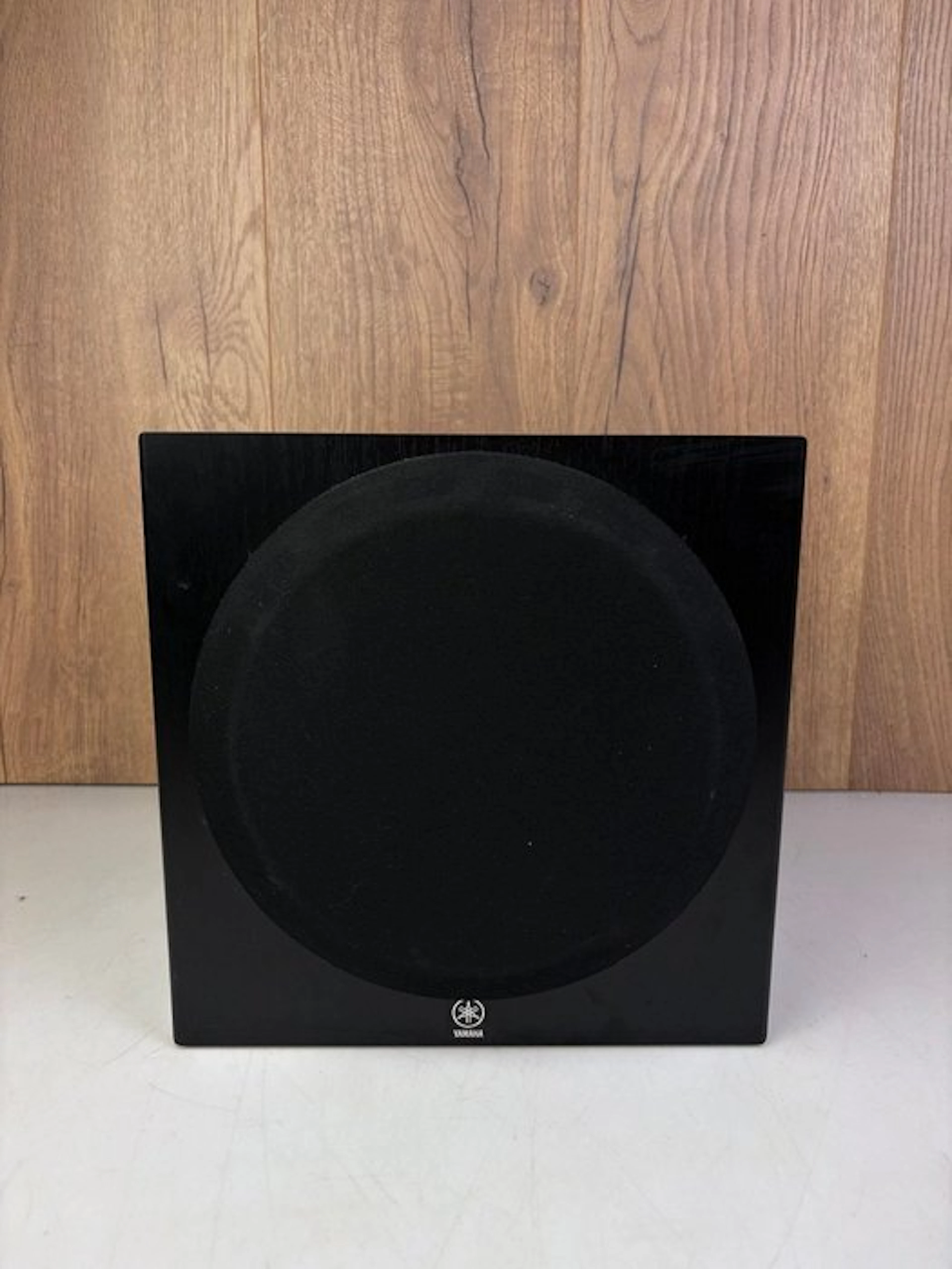 Yamaha - YST-SW012 - Subwoofer speaker set