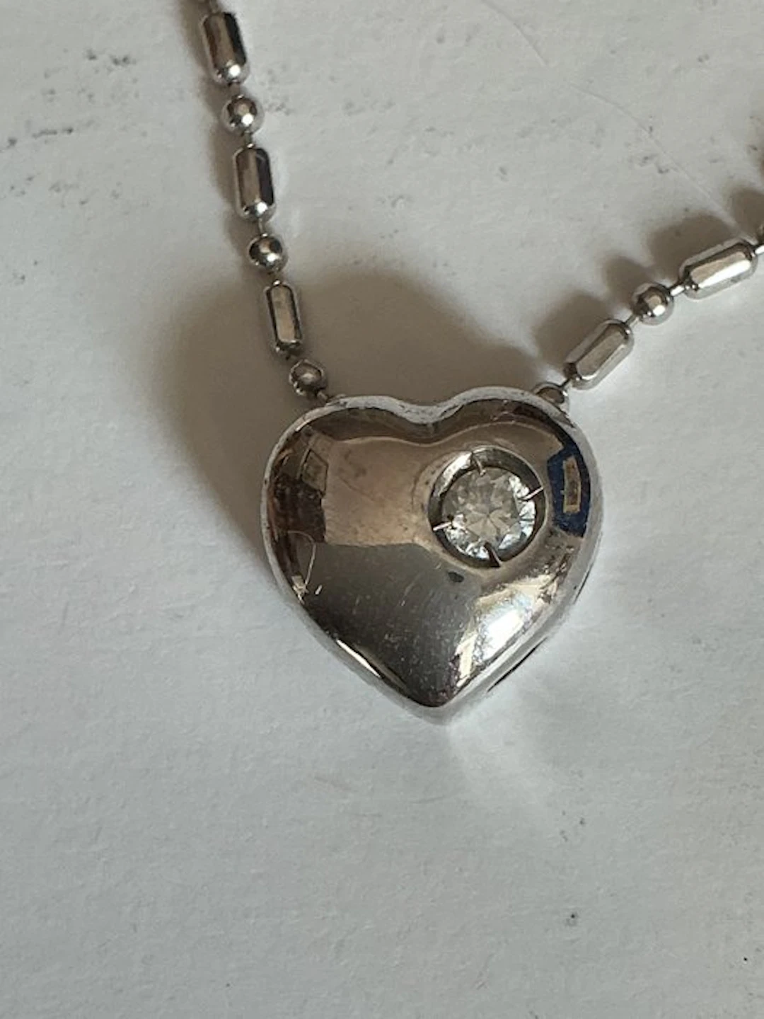 Necklace with pendant - 18 kt