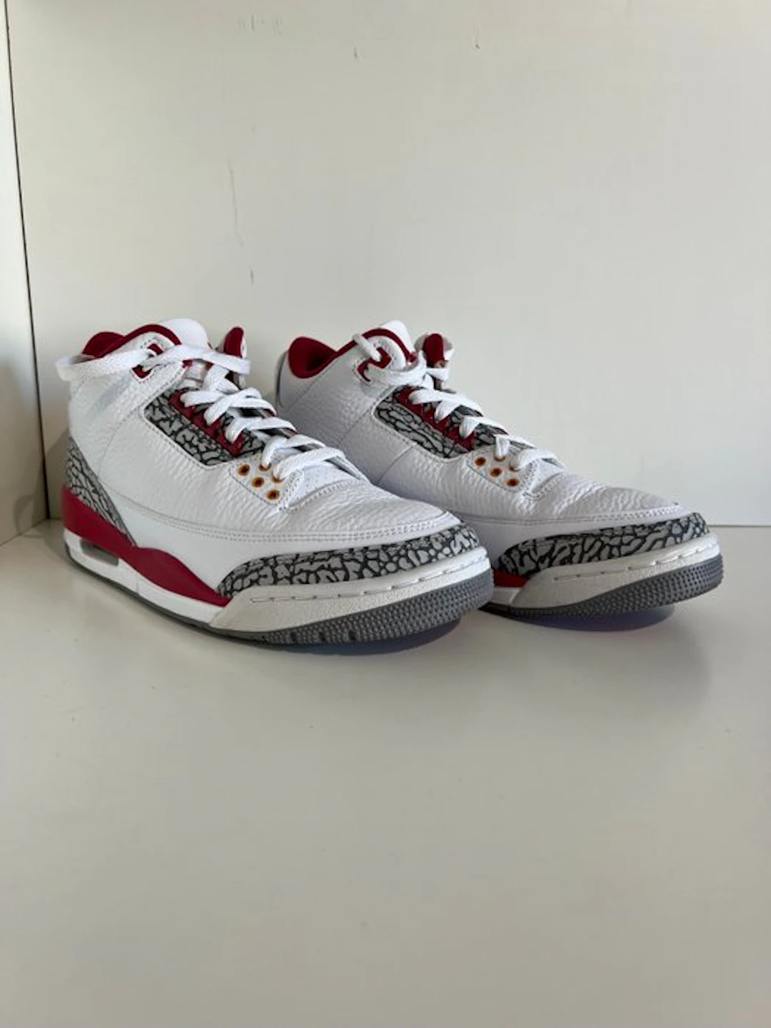 Nike - Air Jordan 3 Retro - Sneakers - Size: EU 42.5
