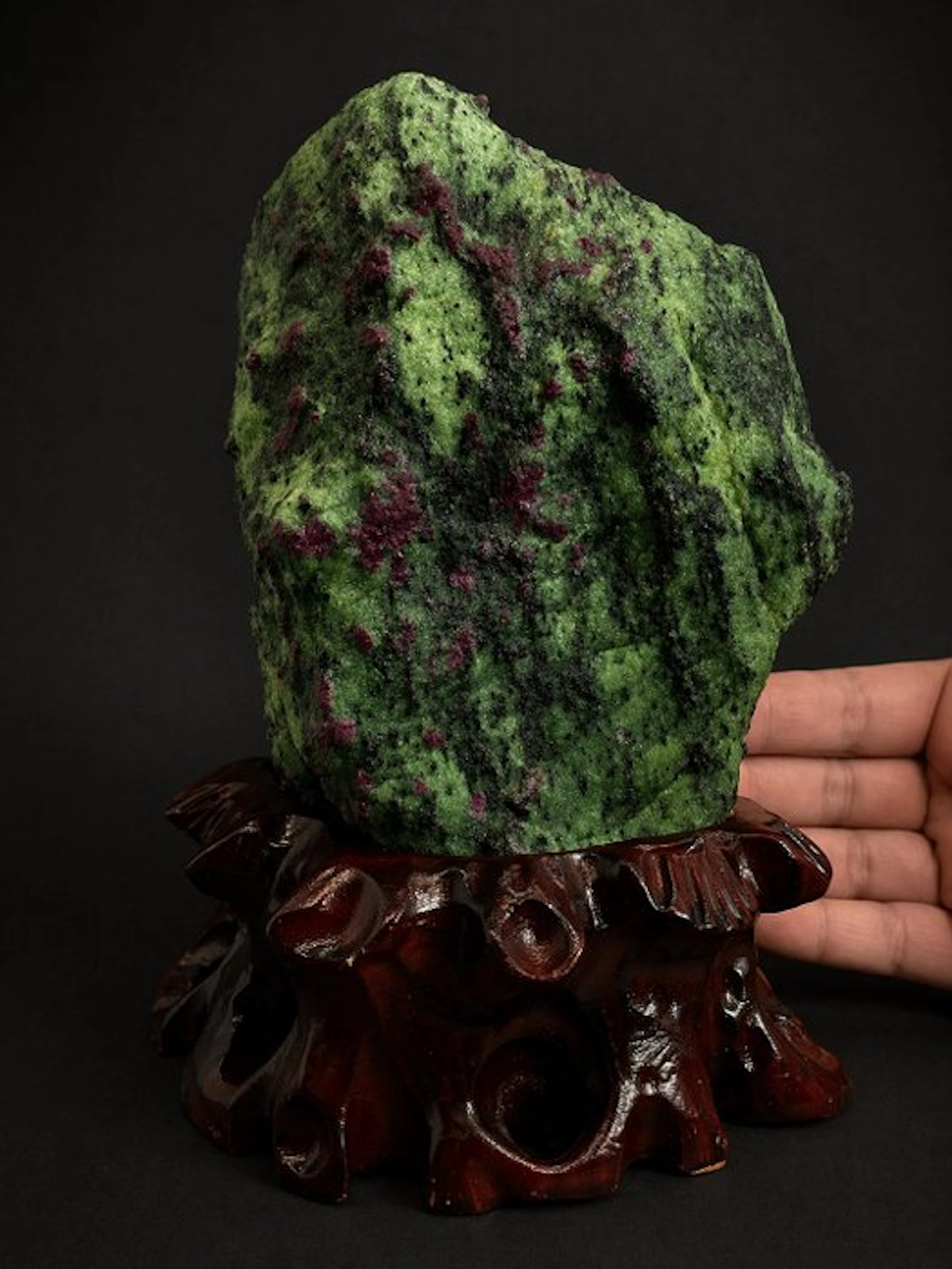 Ruby in Zoisite Display Object on Wooden Base – Striking...