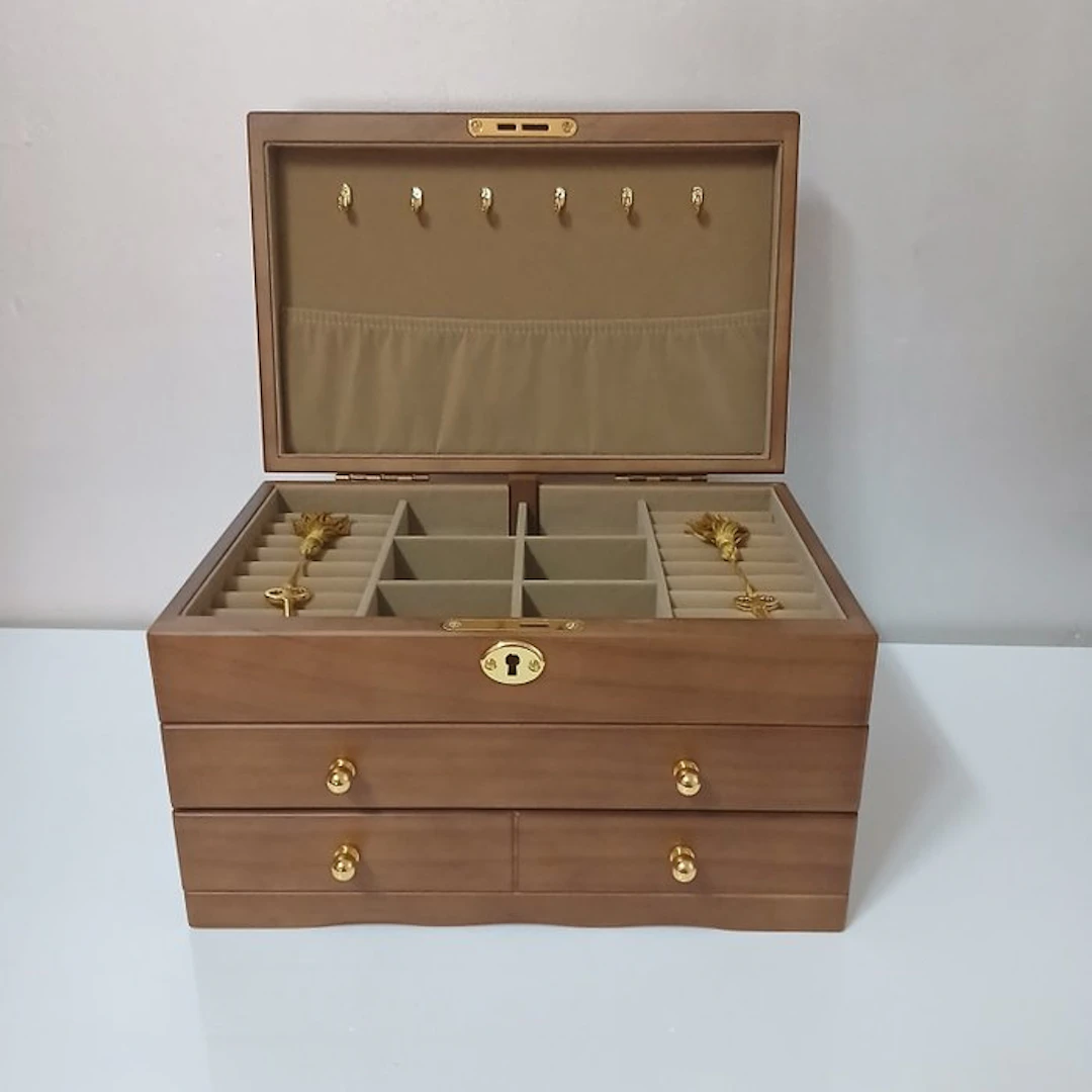 Jewellery box - jewelry box - Wood