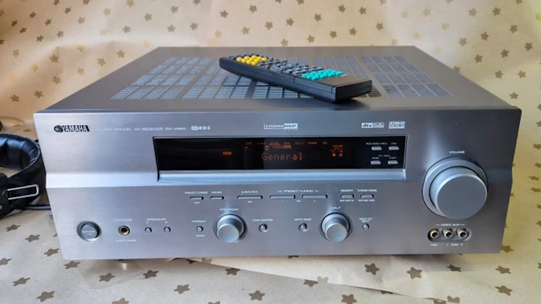 Yamaha - RX-V550 / 6.1-Channel Digital AV Surround Solid...
