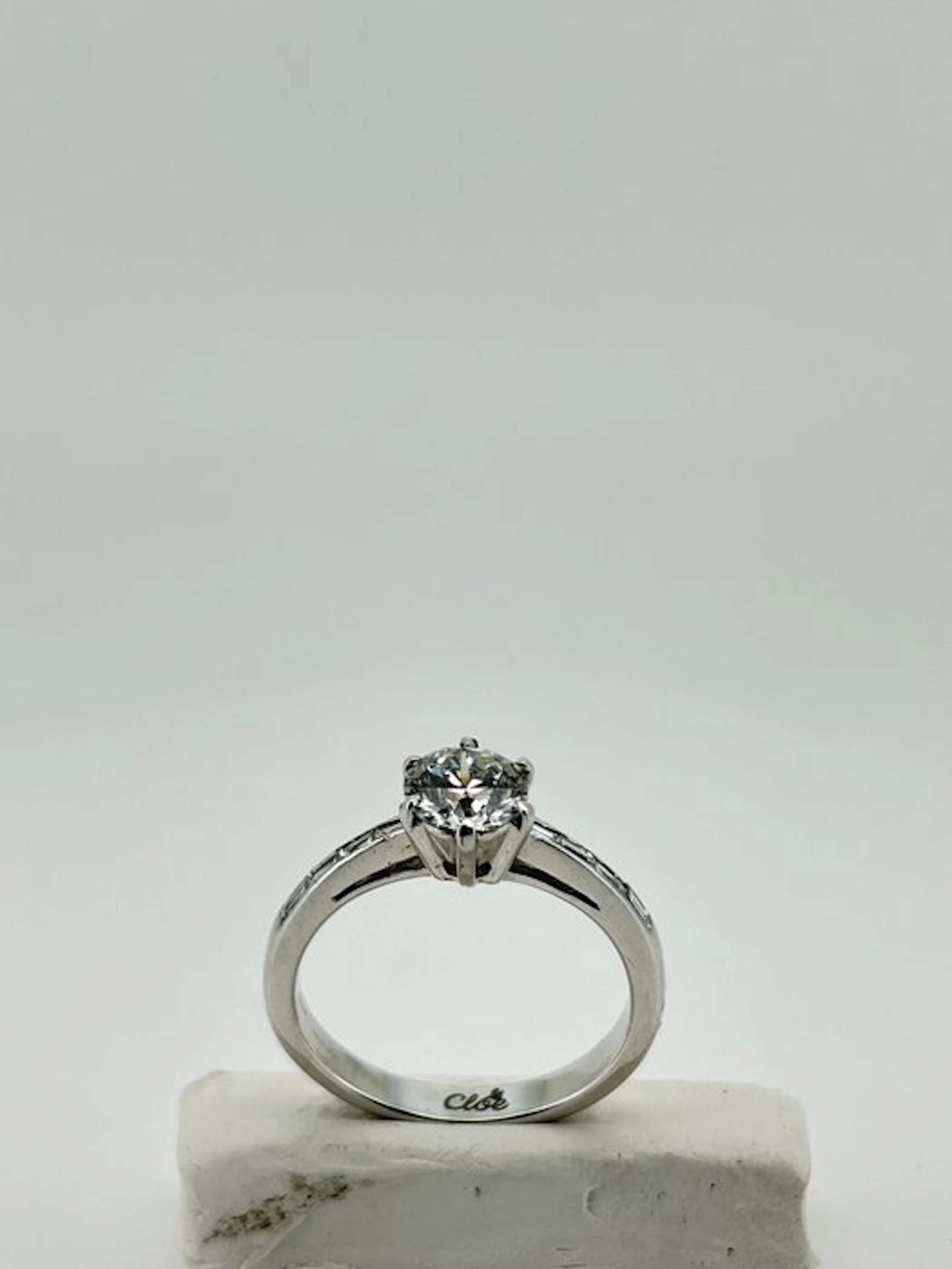 Engagement ring - 18 kt. White gold - 1.01ct. tw. Diamond (Natural) - Diamond