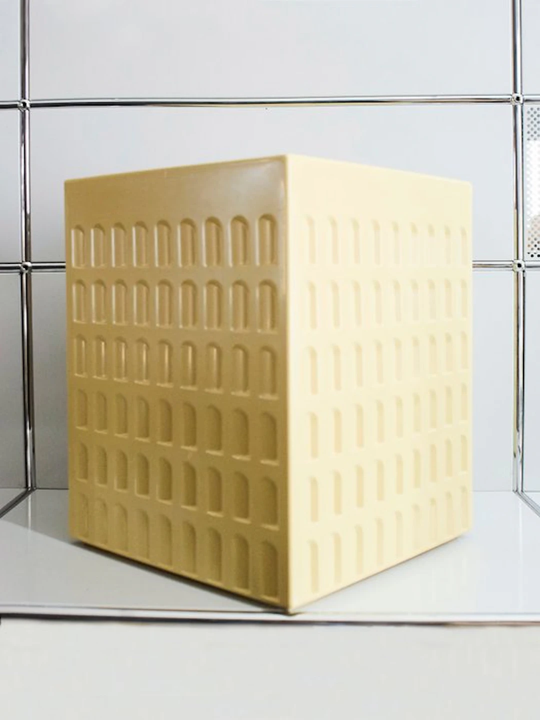 Kartell - Fabio Novembre - Stool - EUR - Taupe - Plastic