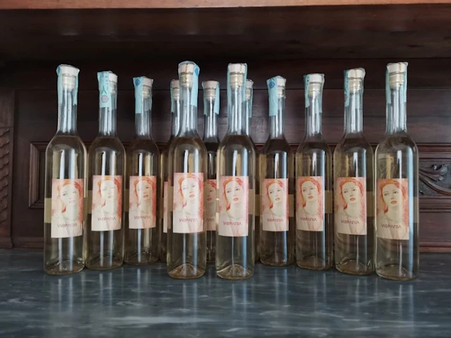 Distilleria Indie - VisPania - Distillato di Ciliegie - b