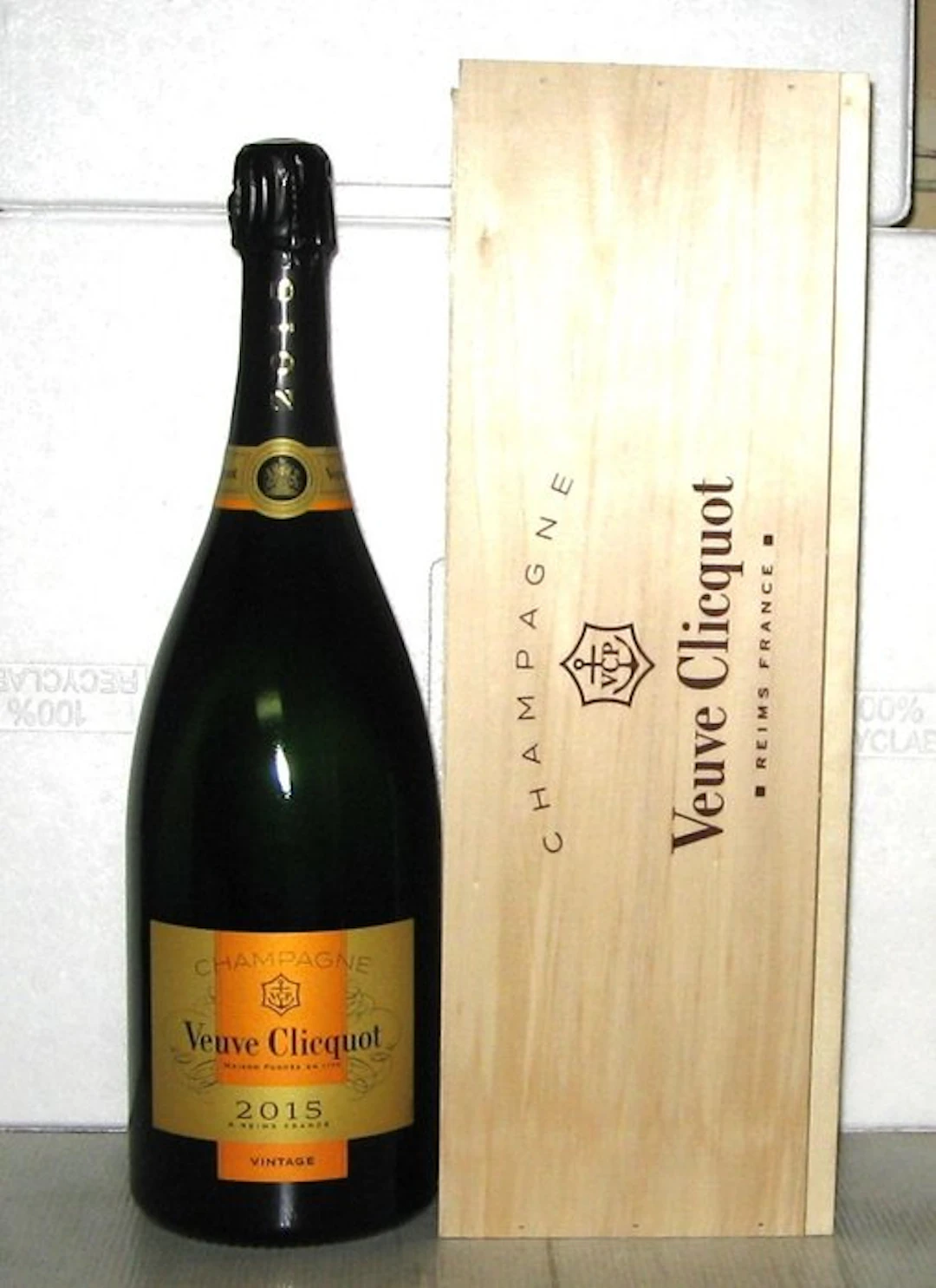 2015 Veuve Clicquot, Brut Vintage - in OWC - Champagne Brut - 1 Magnum (1.5L)