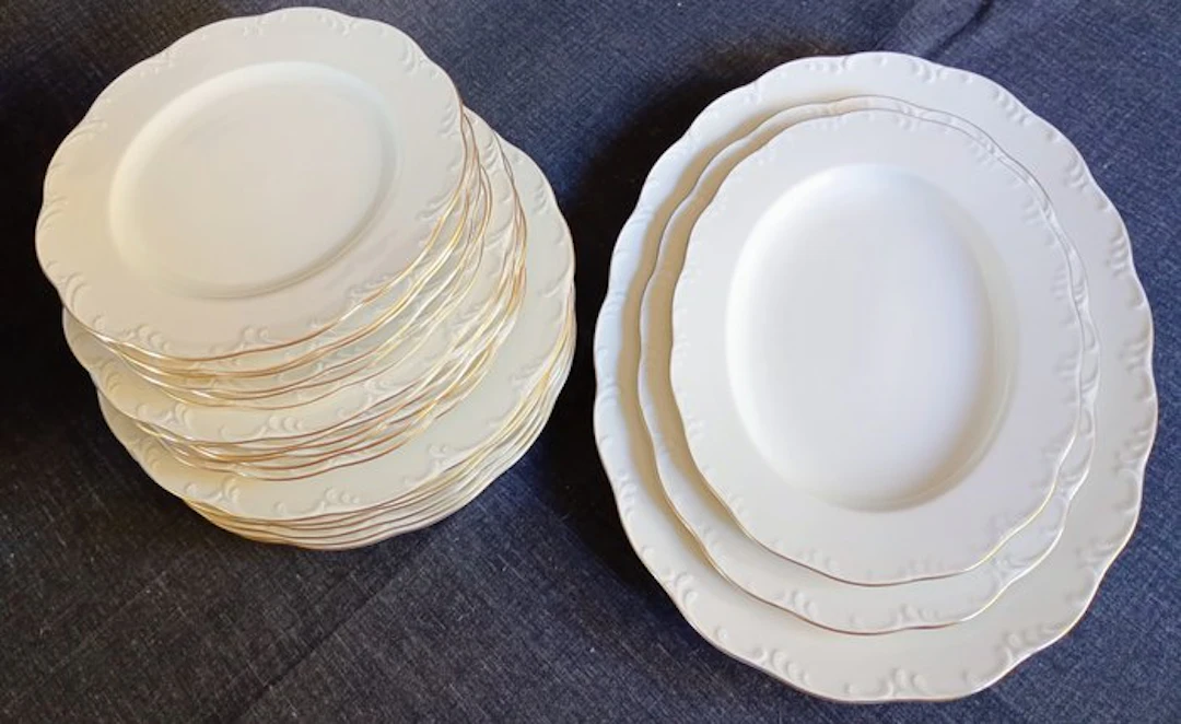 Rosenthal - Dinner service (21) - Mod. Classic Rose - 24kt gold