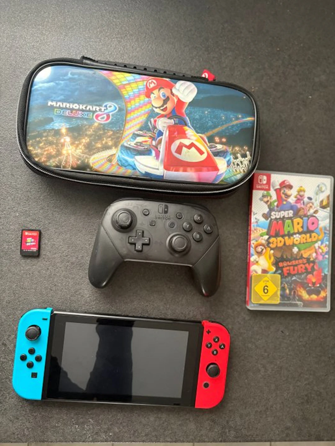 Nintendo - Switch - Nintendo Switch V1 mit Pro Controller...