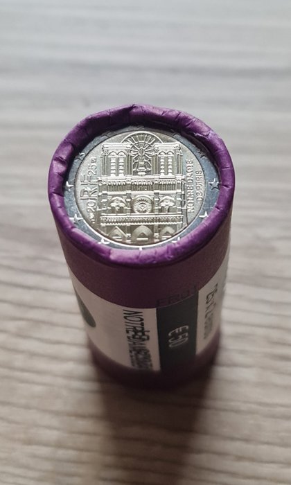 France. 2 Euro 2025 "Notre Dame de Paris" (25 coins) in roll (No reserve price)