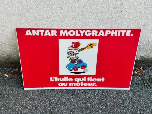 Sign - Antar Molygraphite / TBWA Paris
