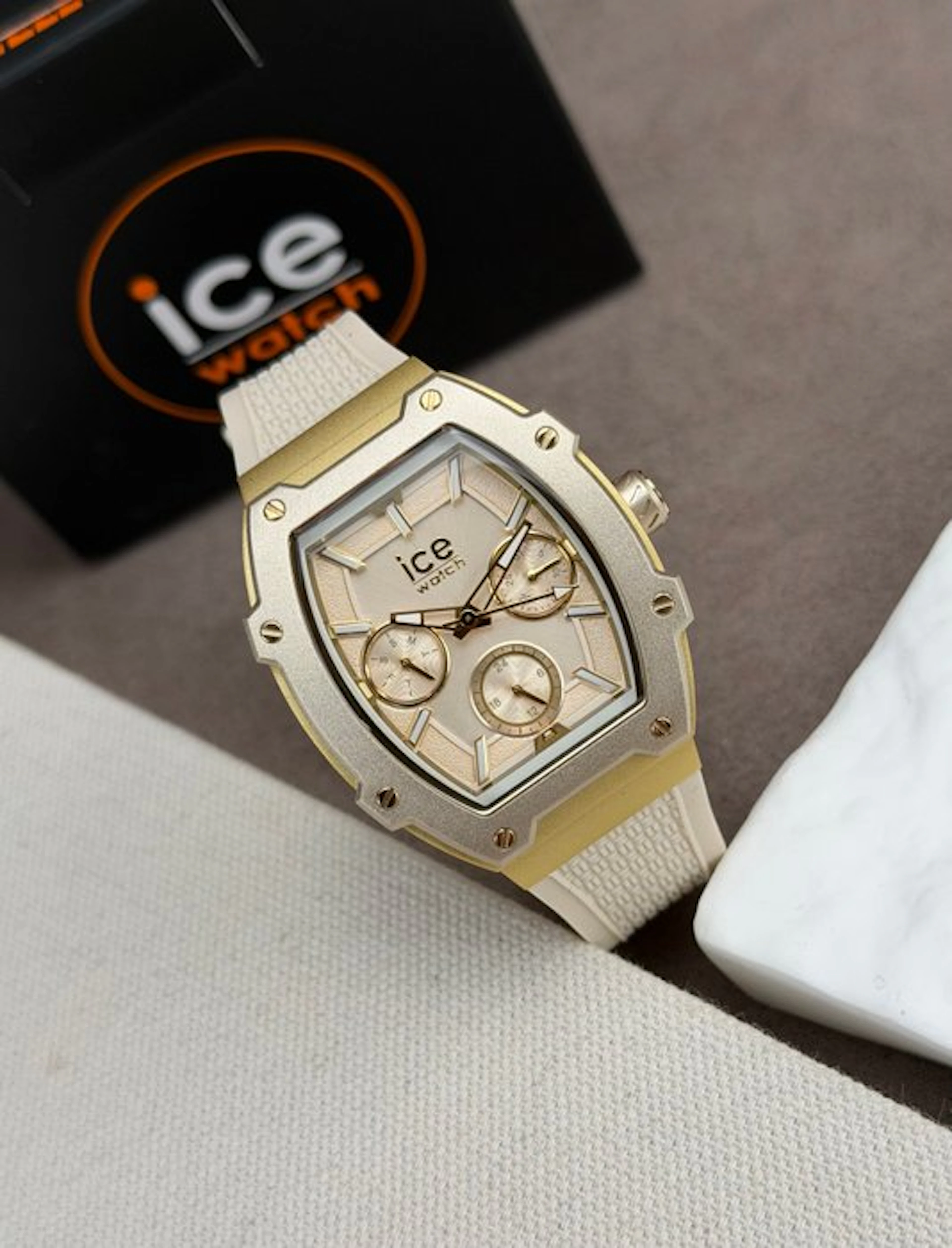 Ice-Watch - Boliday Almond Skin Day/Date - No reserve price - 022869 - Women -
