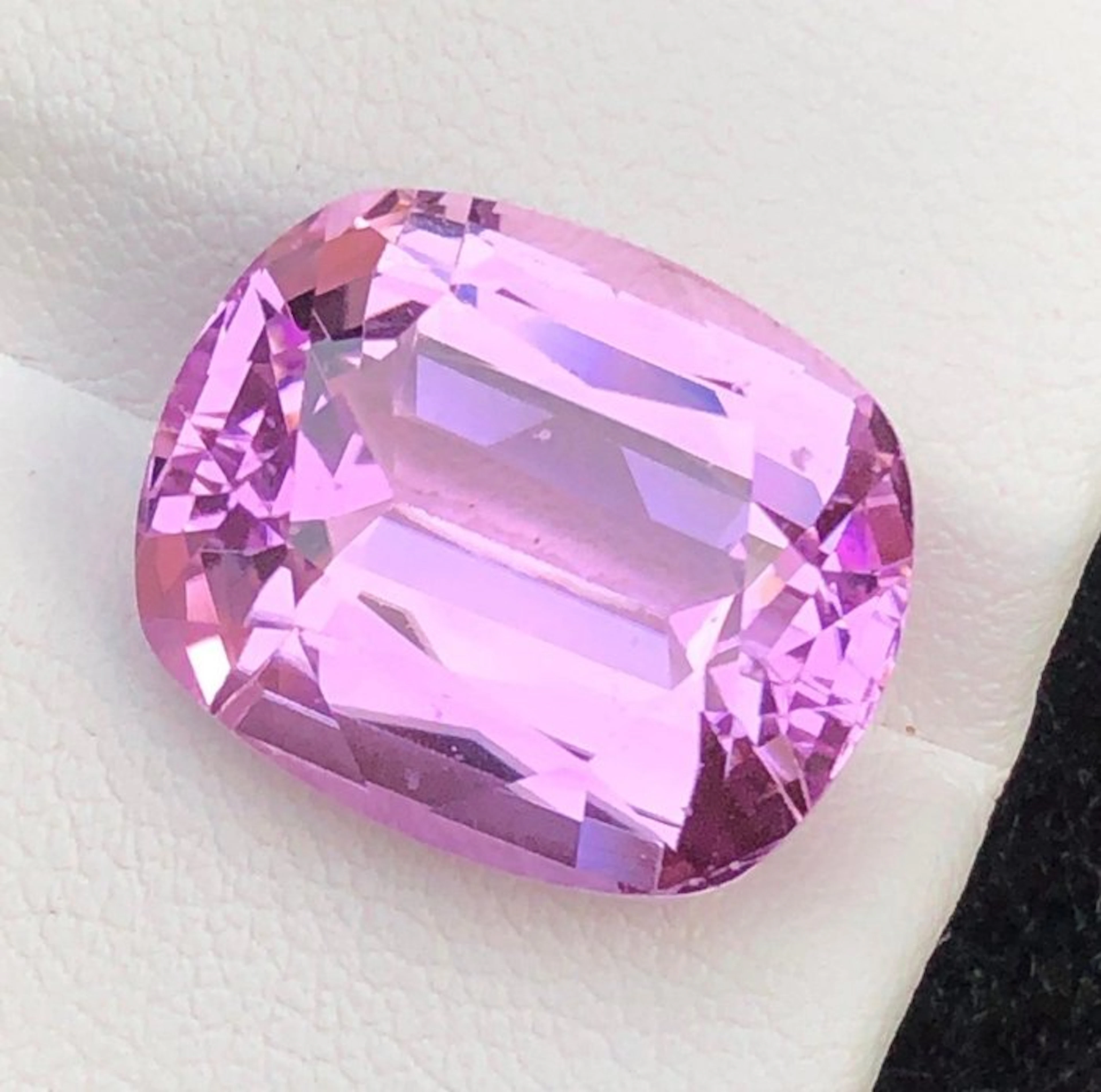 No reserve price - 1 pcs Pink