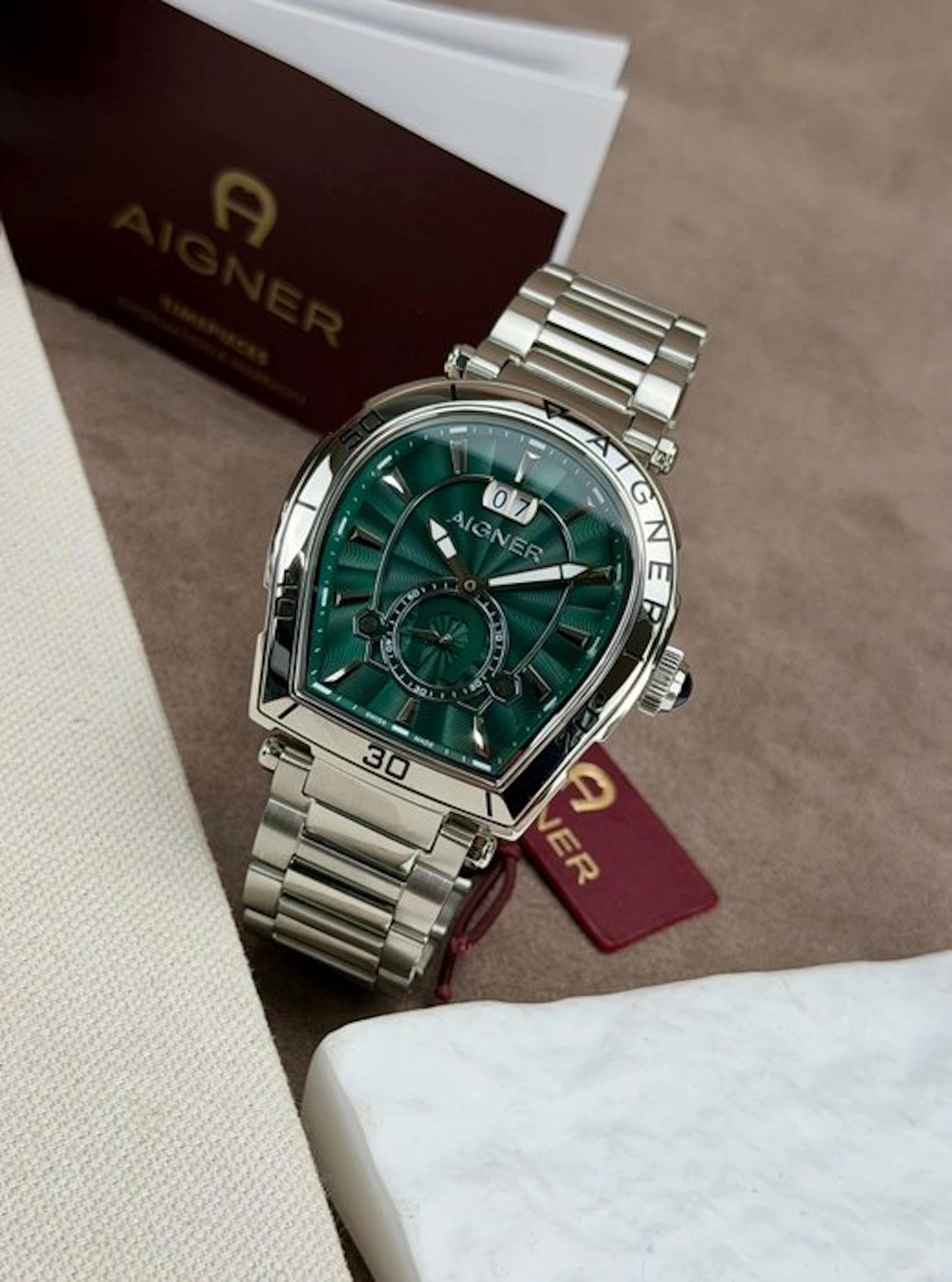 Aigner - Trapani Green Date - AGW.262001 - Men - 2020-2025