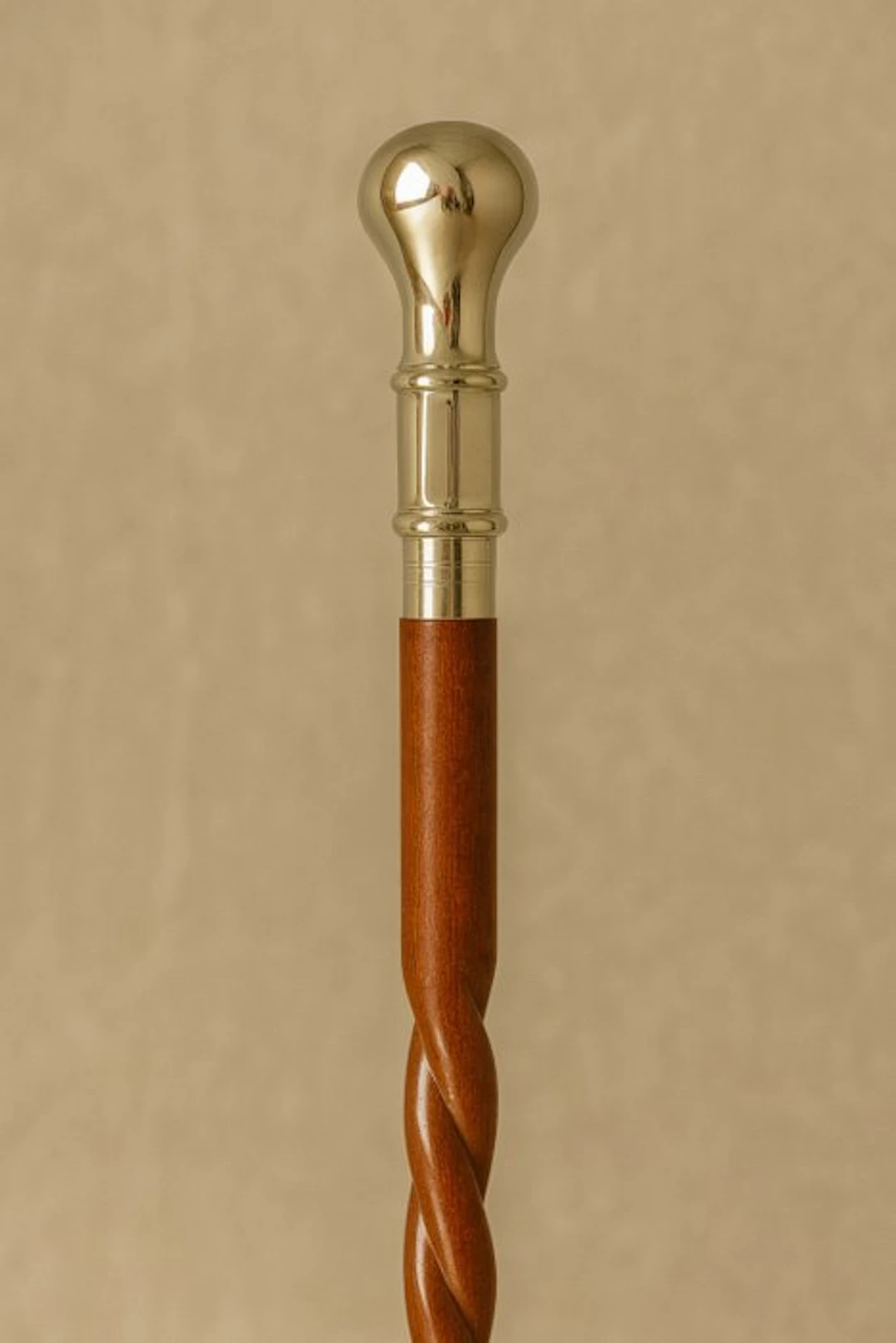 Walking stick - Brass, Wood