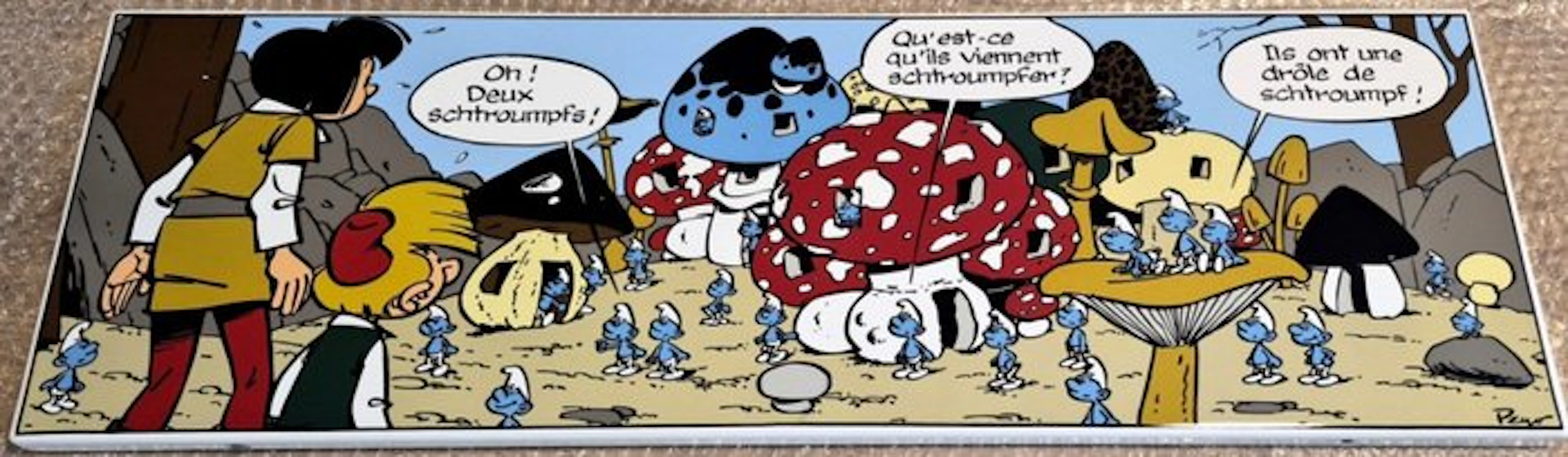 Emaillerie Belge - Rare enamel sign featuring the Smurfs...