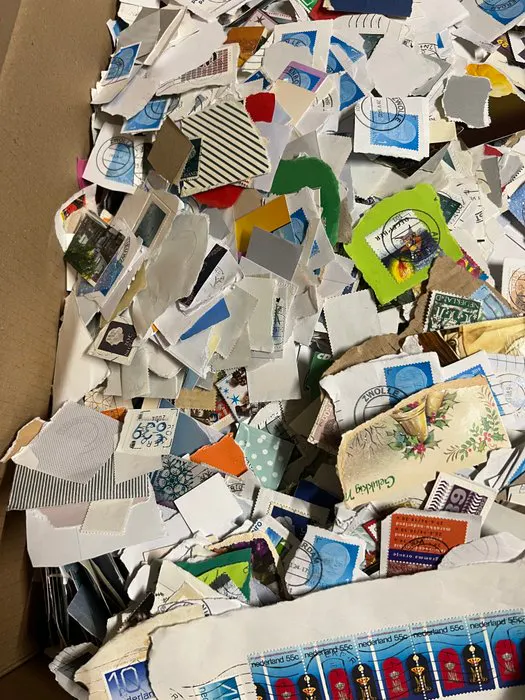 Netherlands - Batch of Dutch postage stamps with a few foreign stamps