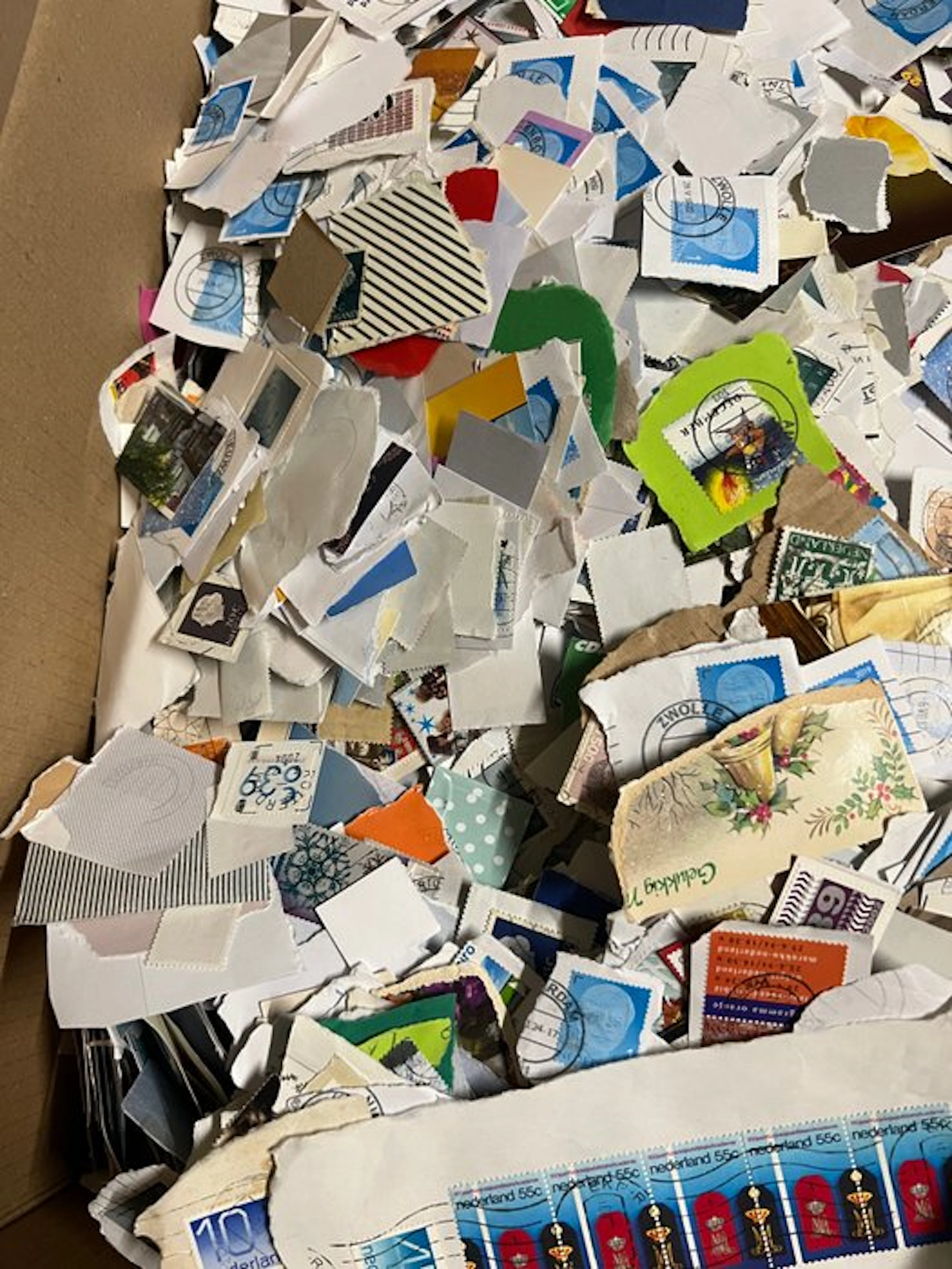 Netherlands - Batch of Dutch postage stamps with a few foreign stamps