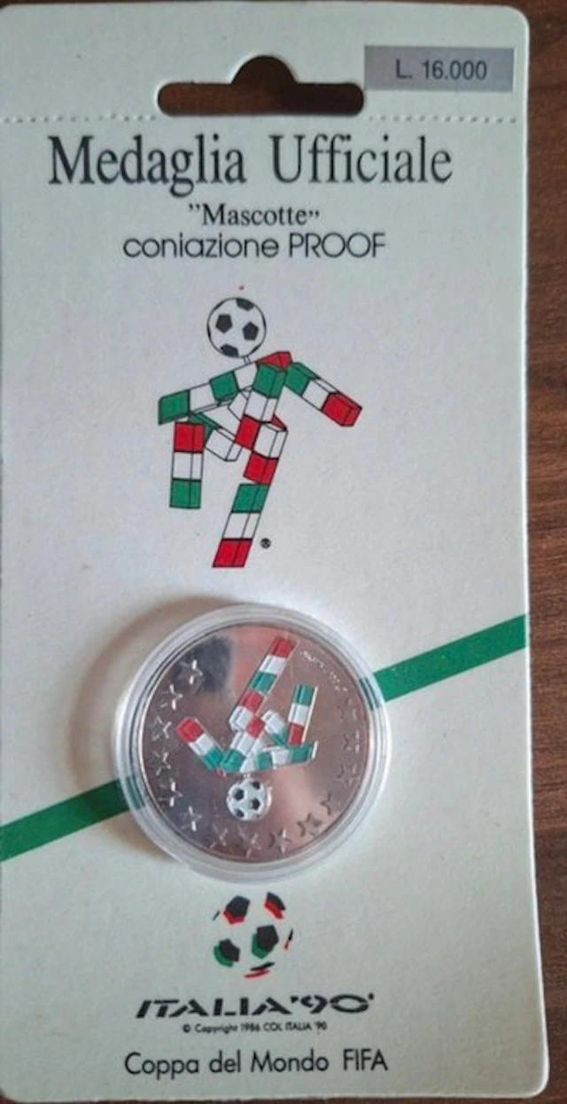 Coppa del Mondo FIFA - 1990 - Medal, Event memorabilia