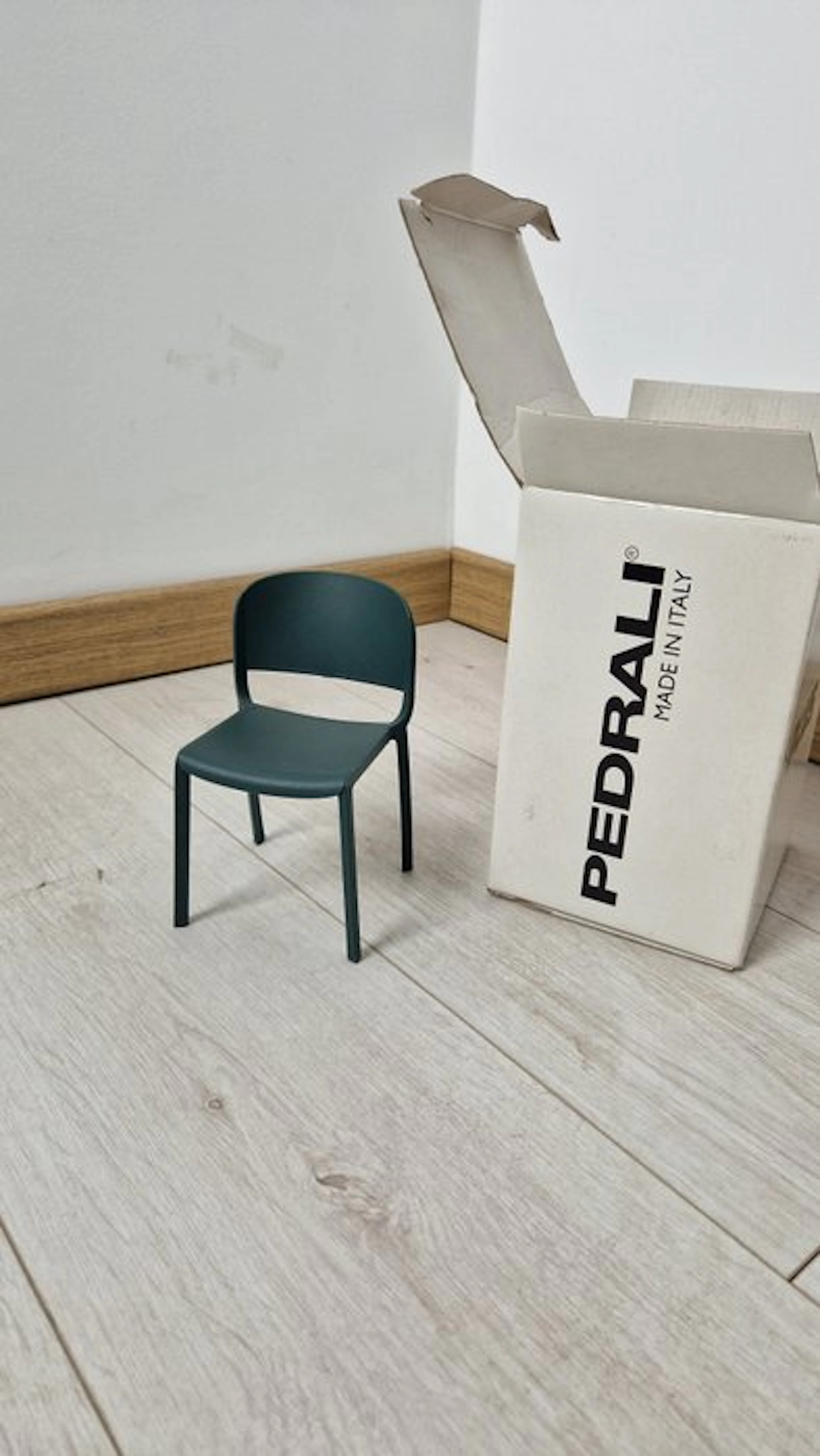 Pedrali - Odo Fioravanti - Chair - Dome - Plastic - Collectible miniature
