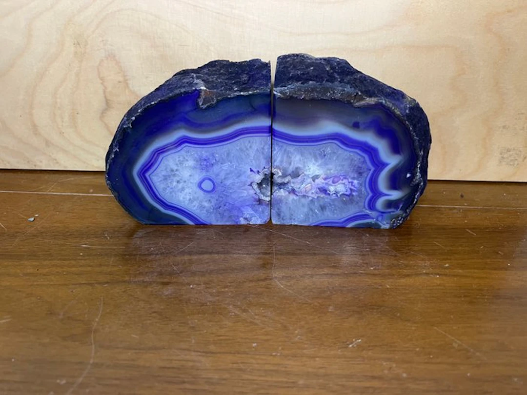 Agate Sphere - Height: 23 cm - Width: 12 cm- 5 kg - (1)
