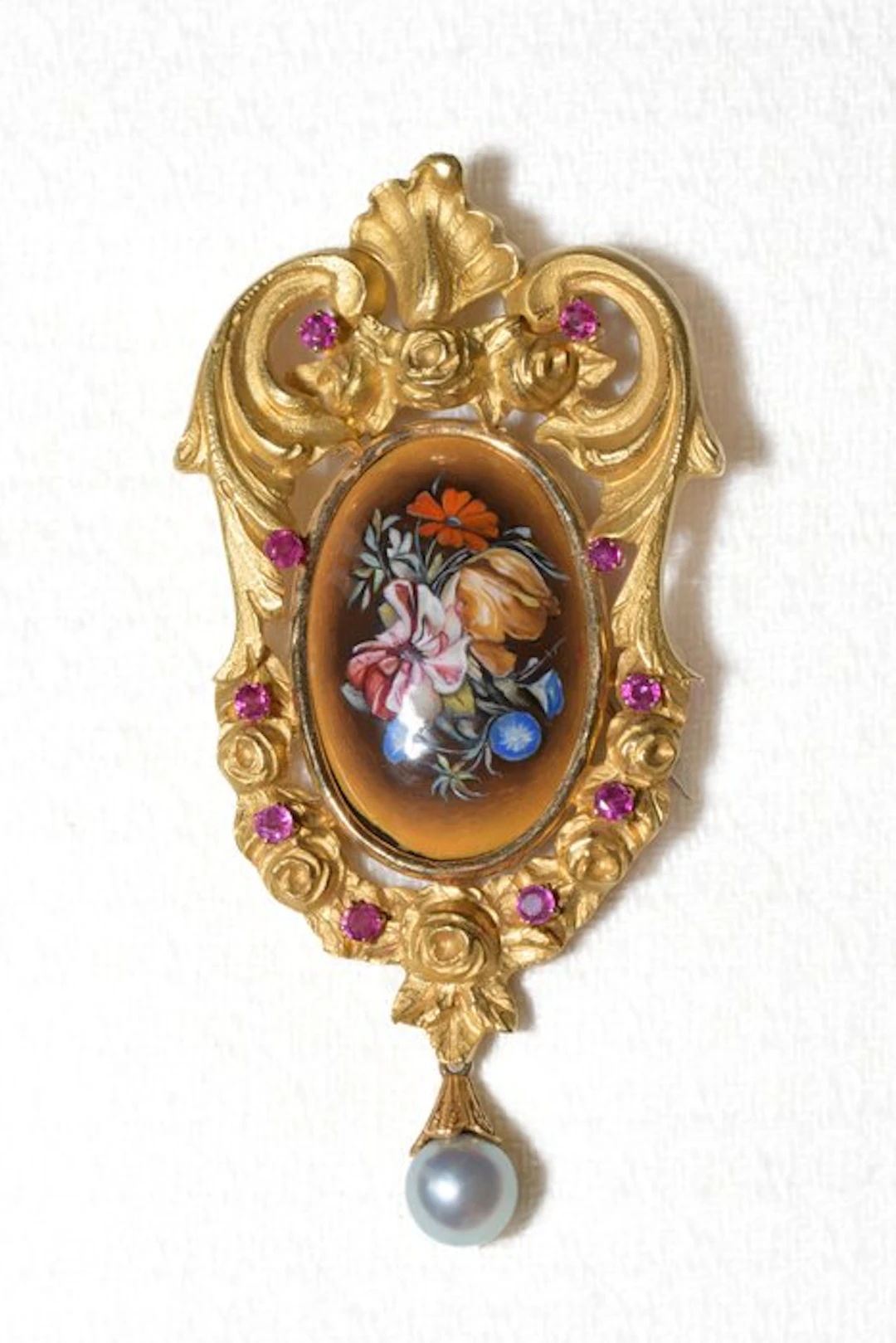 Brooch - 18 kt. Yellow gold Pearl - Ruby - Manifattura Valenza